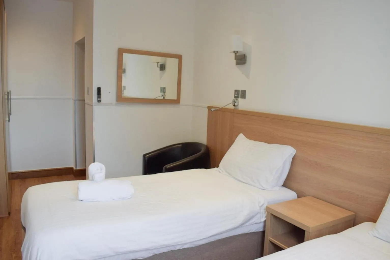 Photo of the whole room, Bed in Osborne Aparthotel