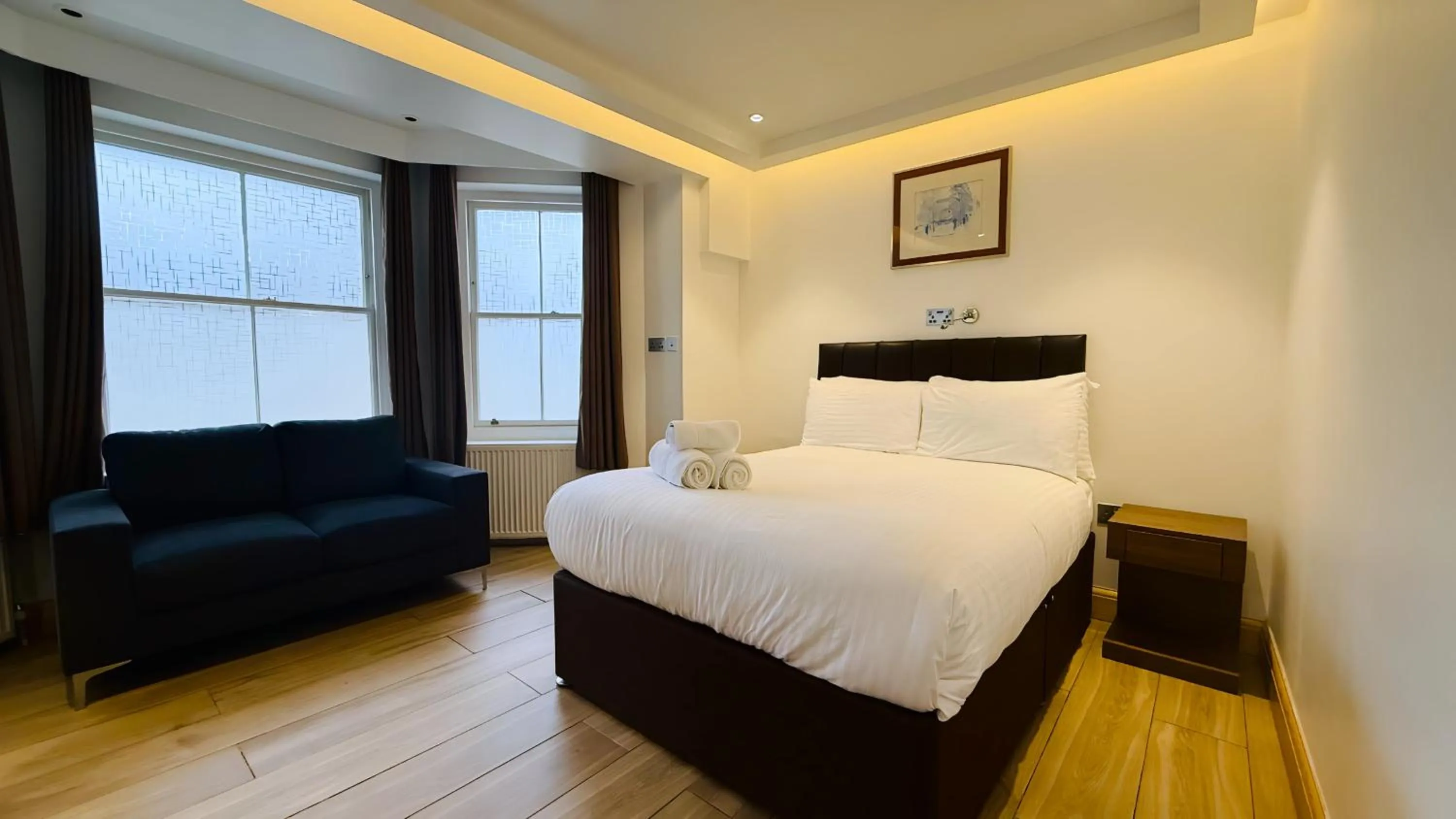 Bed in Osborne Aparthotel