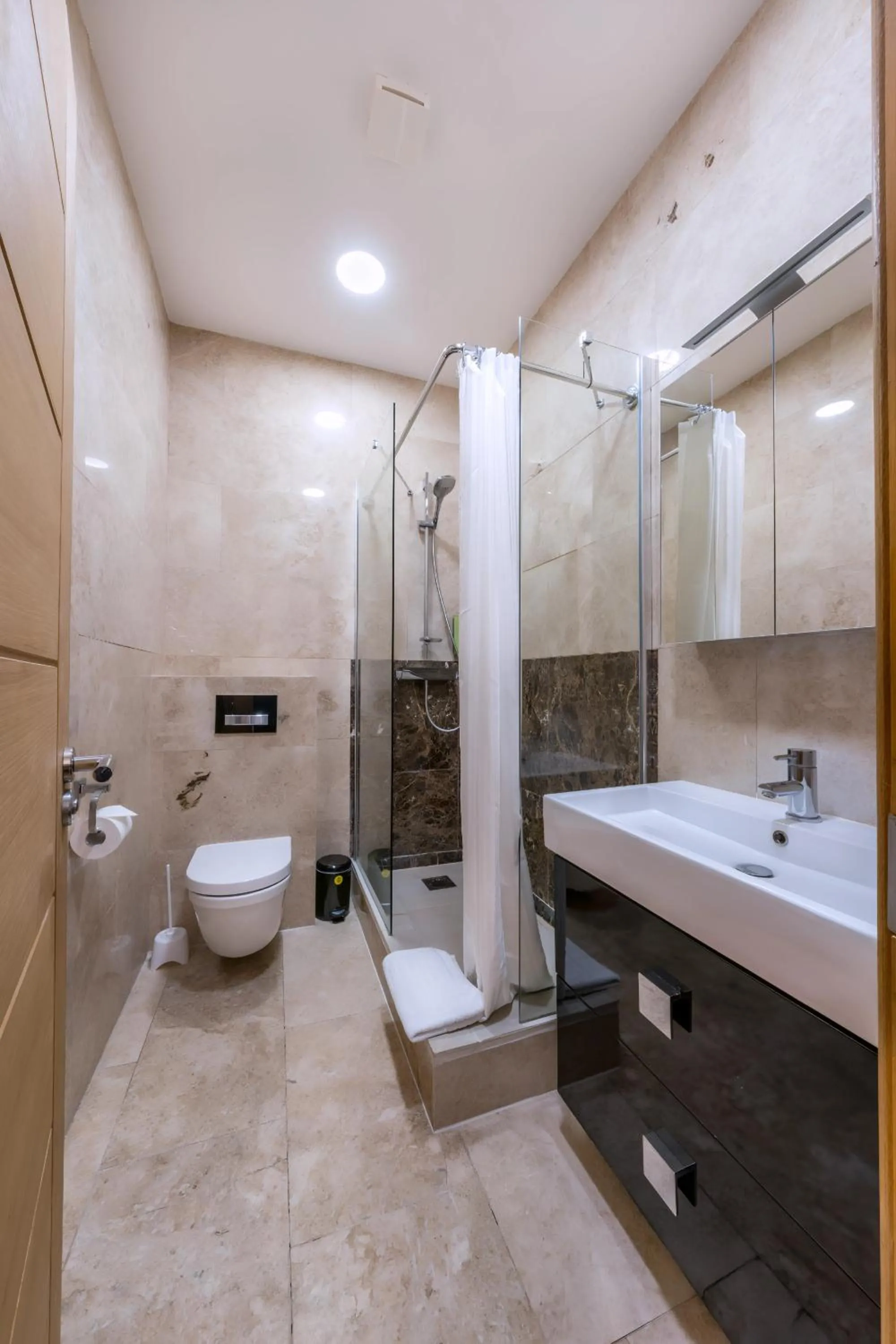 Bathroom in Osborne Aparthotel