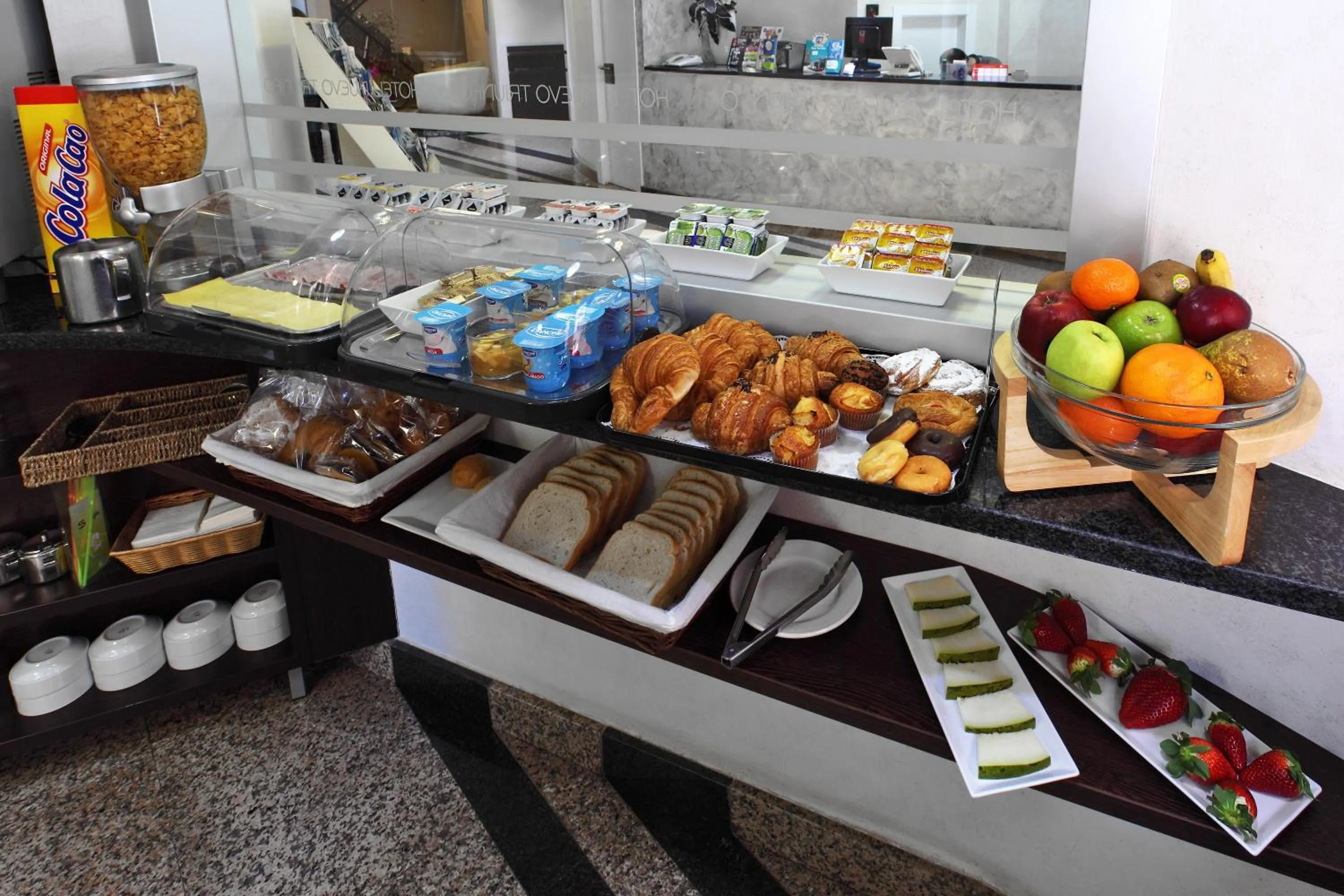 Lounge or bar in Hotel Nuevo Triunfo