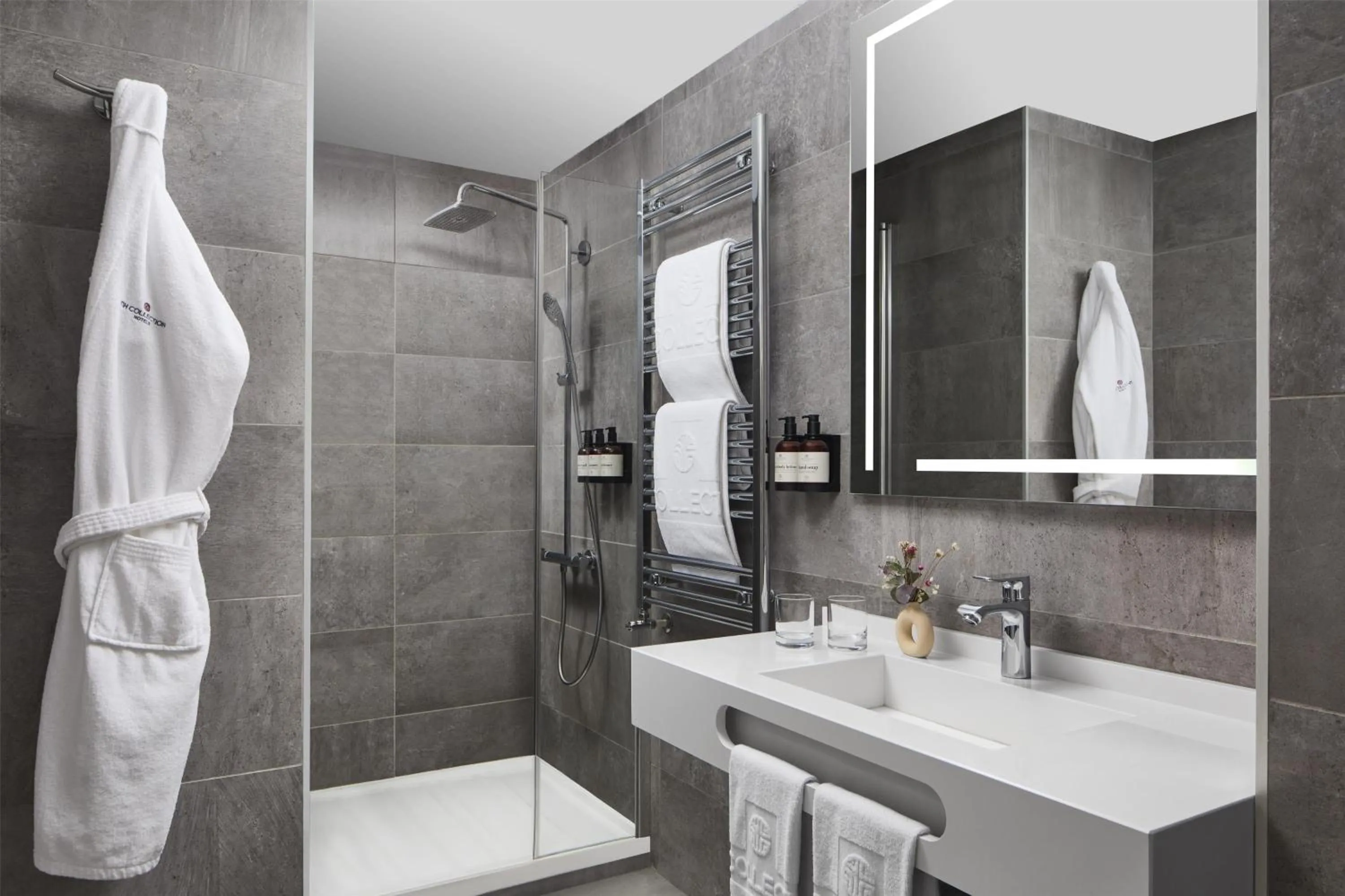 Bedroom in NH Collection Madrid Colón