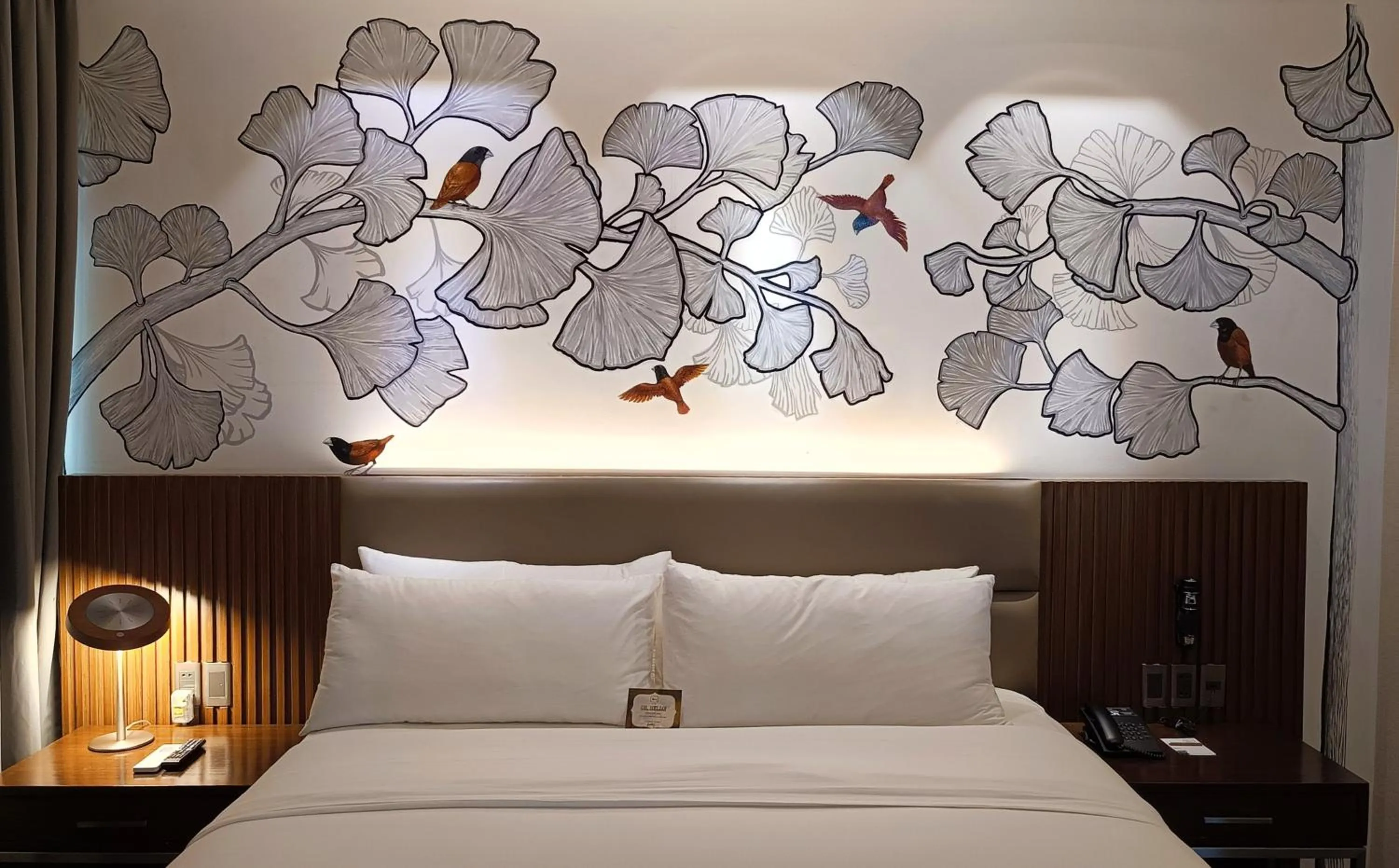 Bed in The Henry Hotel Roost Bacolod