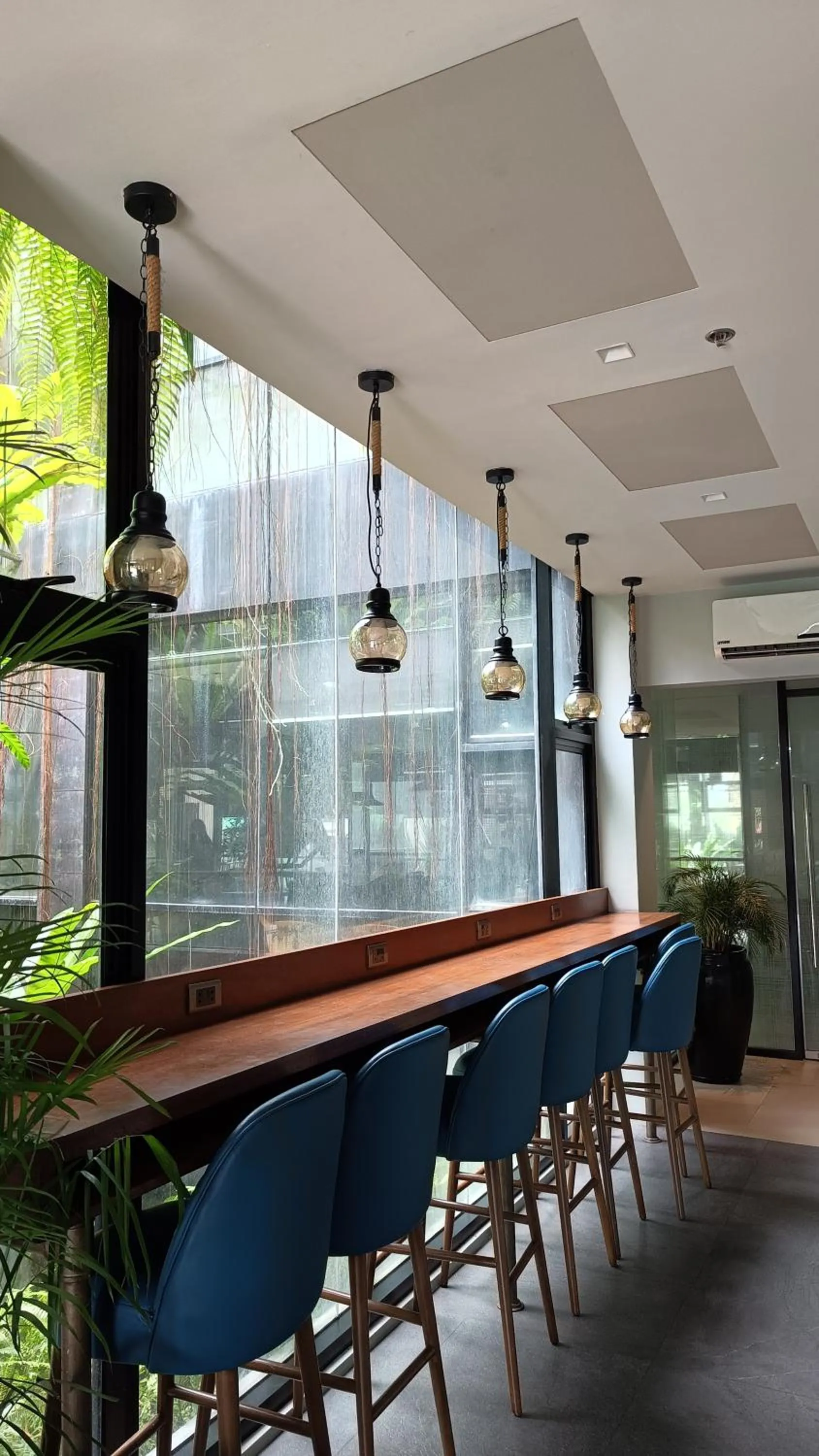 Seating area in The Henry Hotel Roost Bacolod