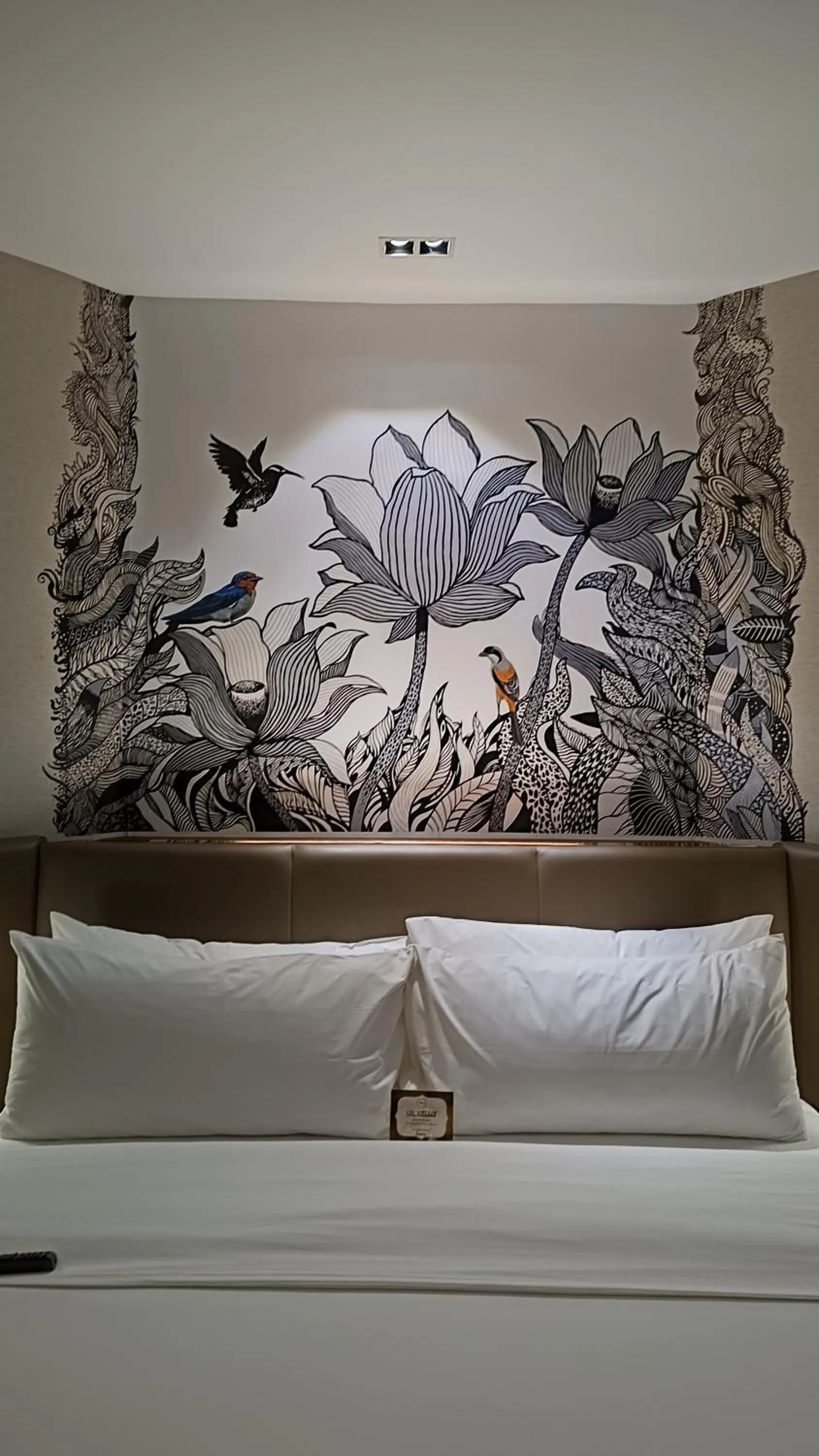 Bed in The Henry Hotel Roost Bacolod