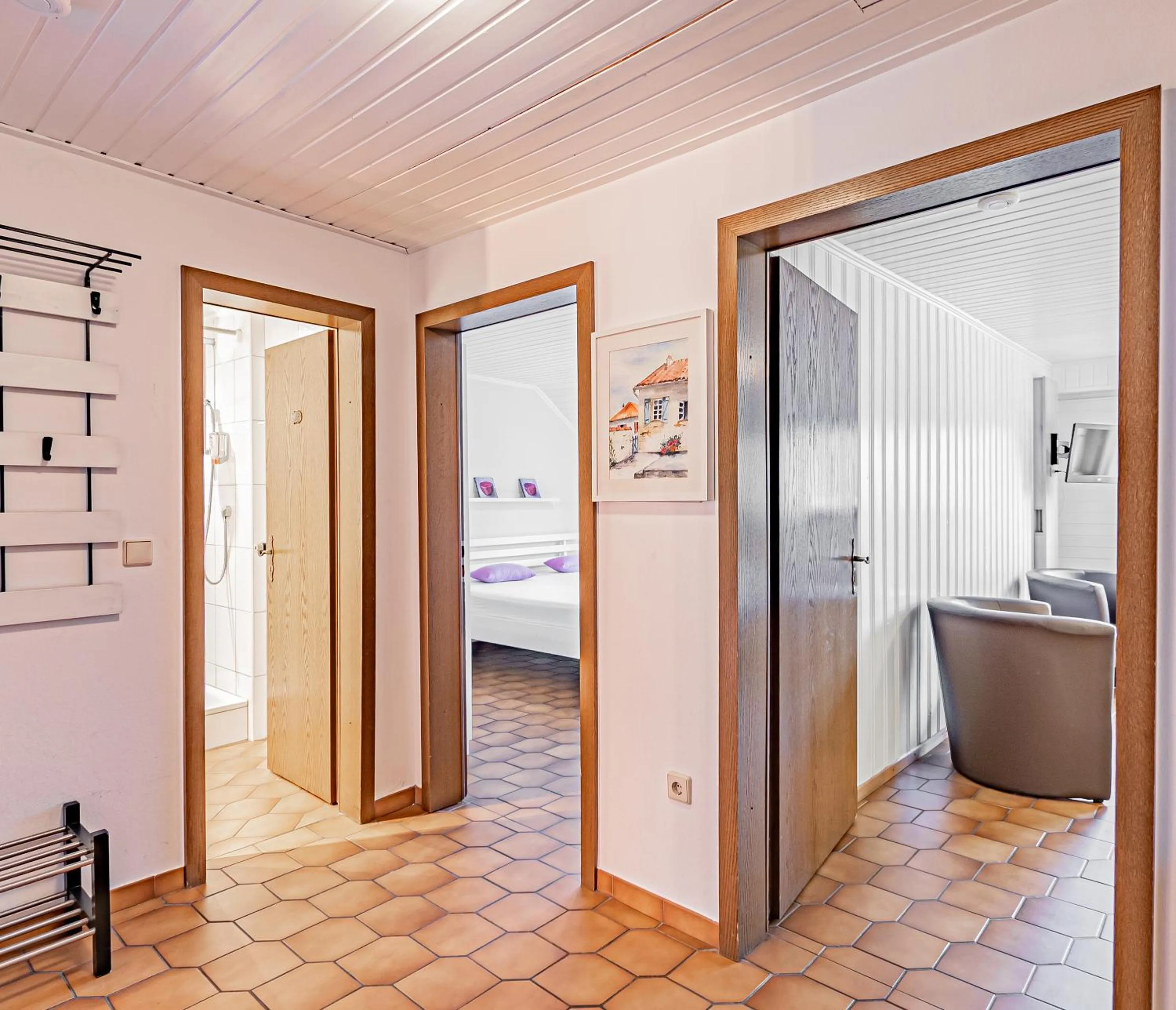 Living room, Bed in Johannishof Wein-Café & Gästehaus