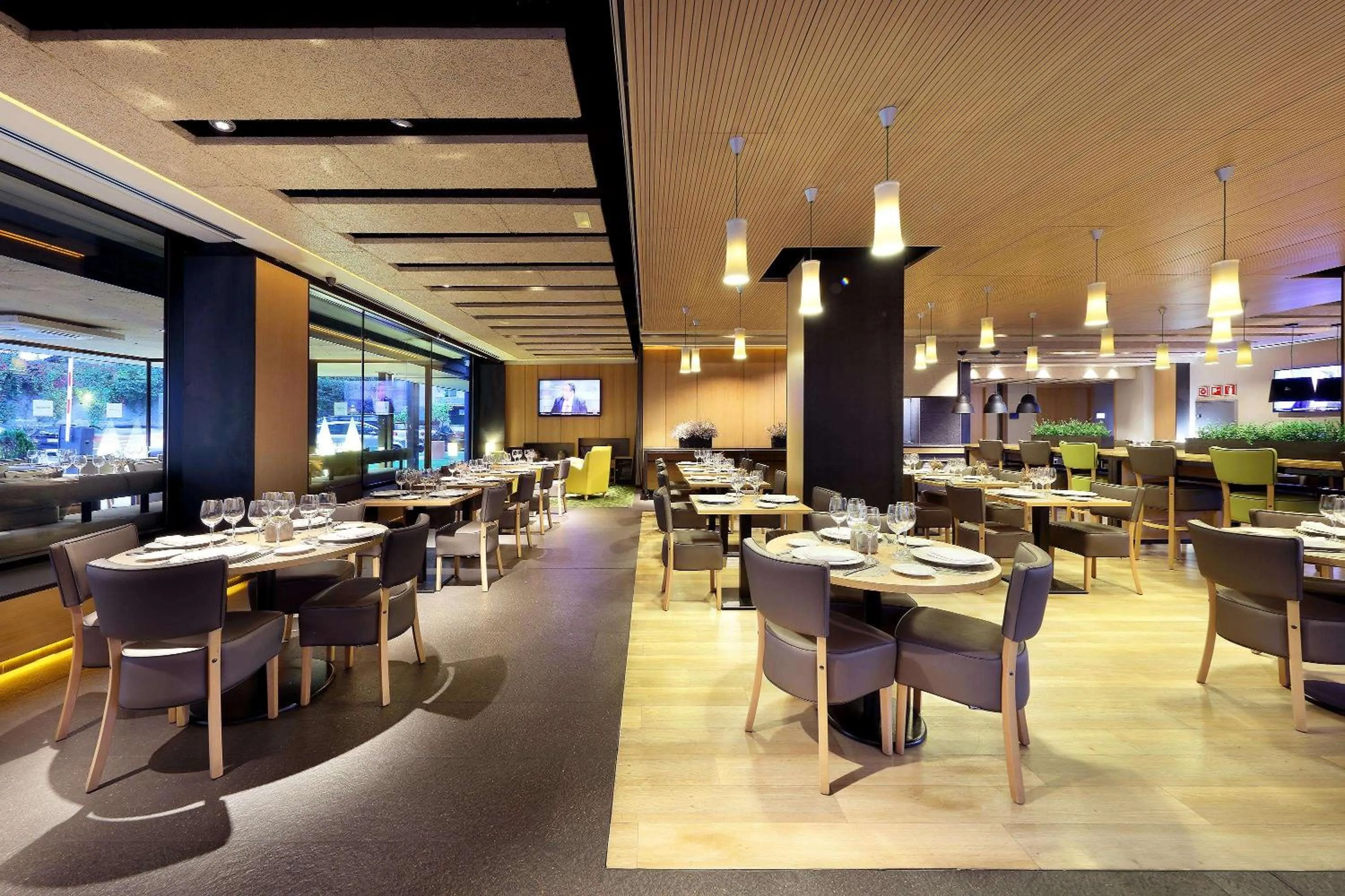 Restaurant/places to eat in Occidental Bilbao