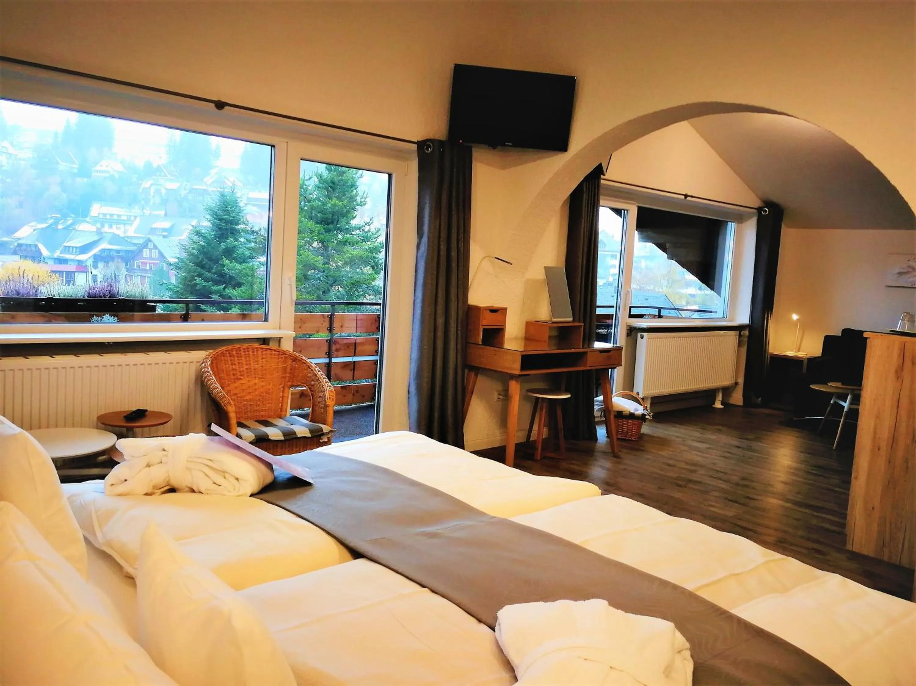 Photo of the whole room, Bed in Ferienhotel Schwarzwälder Hof