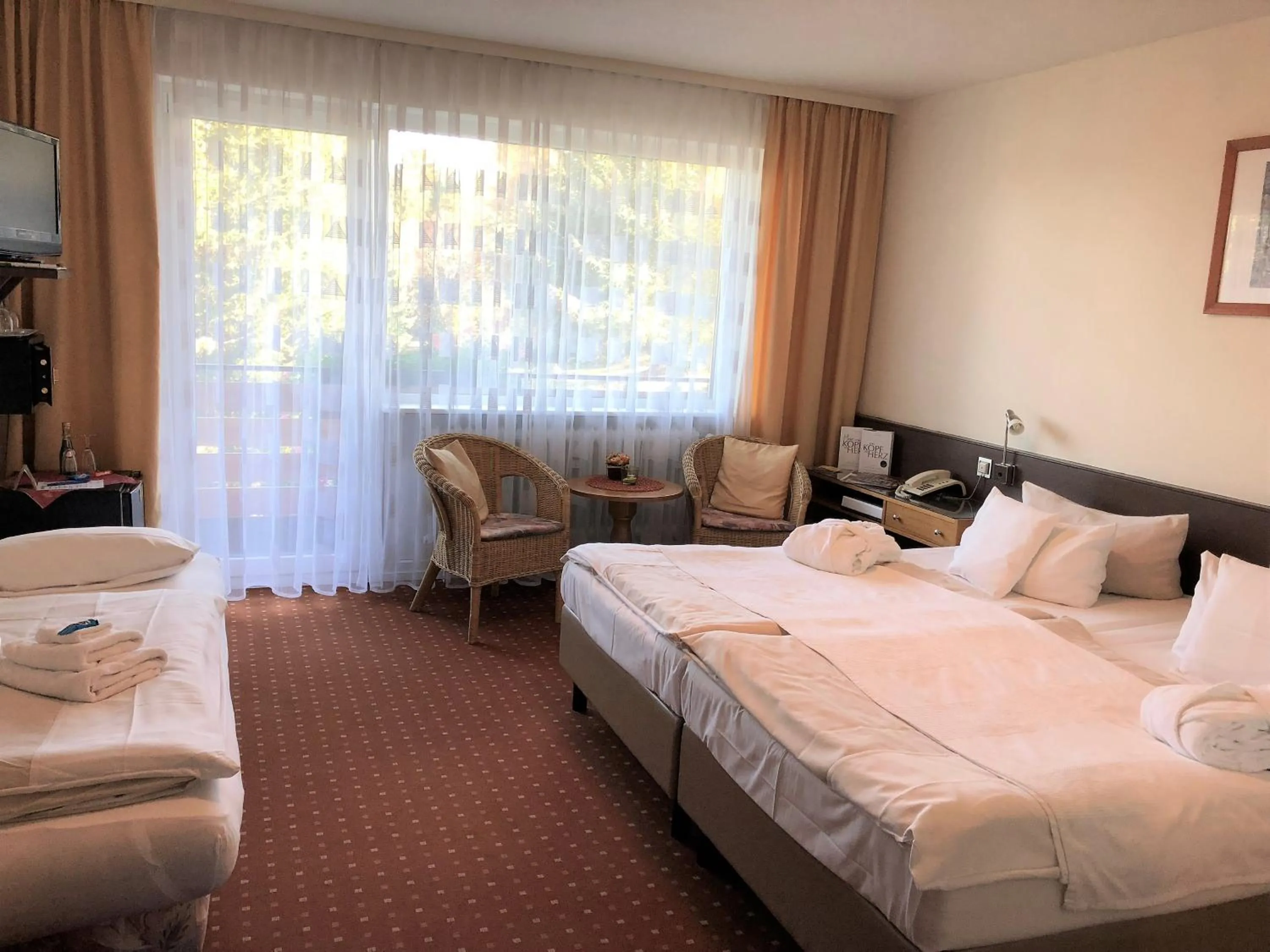 Photo of the whole room, Bed in Ferienhotel Schwarzwälder Hof
