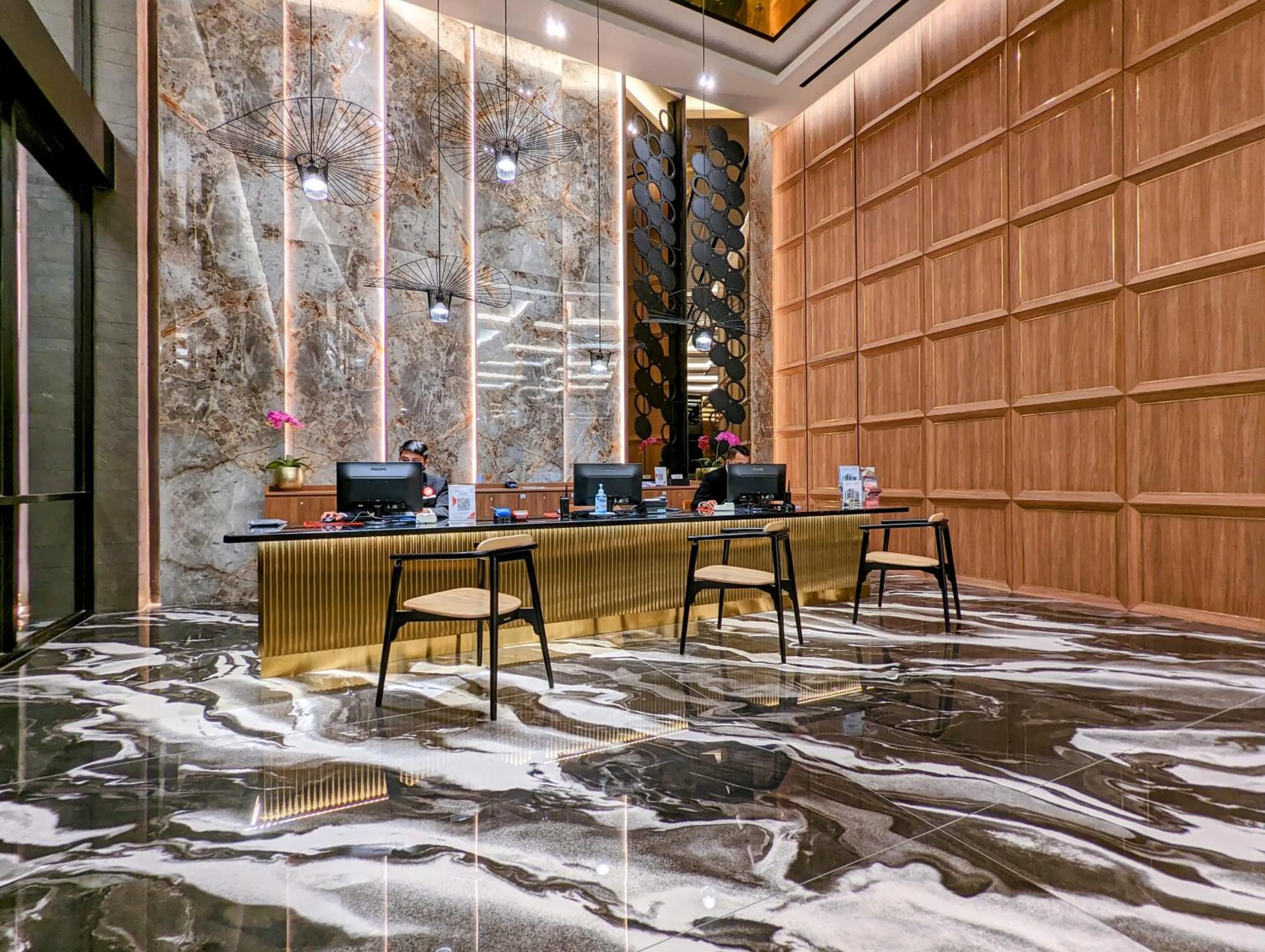 Lobby or reception in Grand Zuri Lubuklinggau