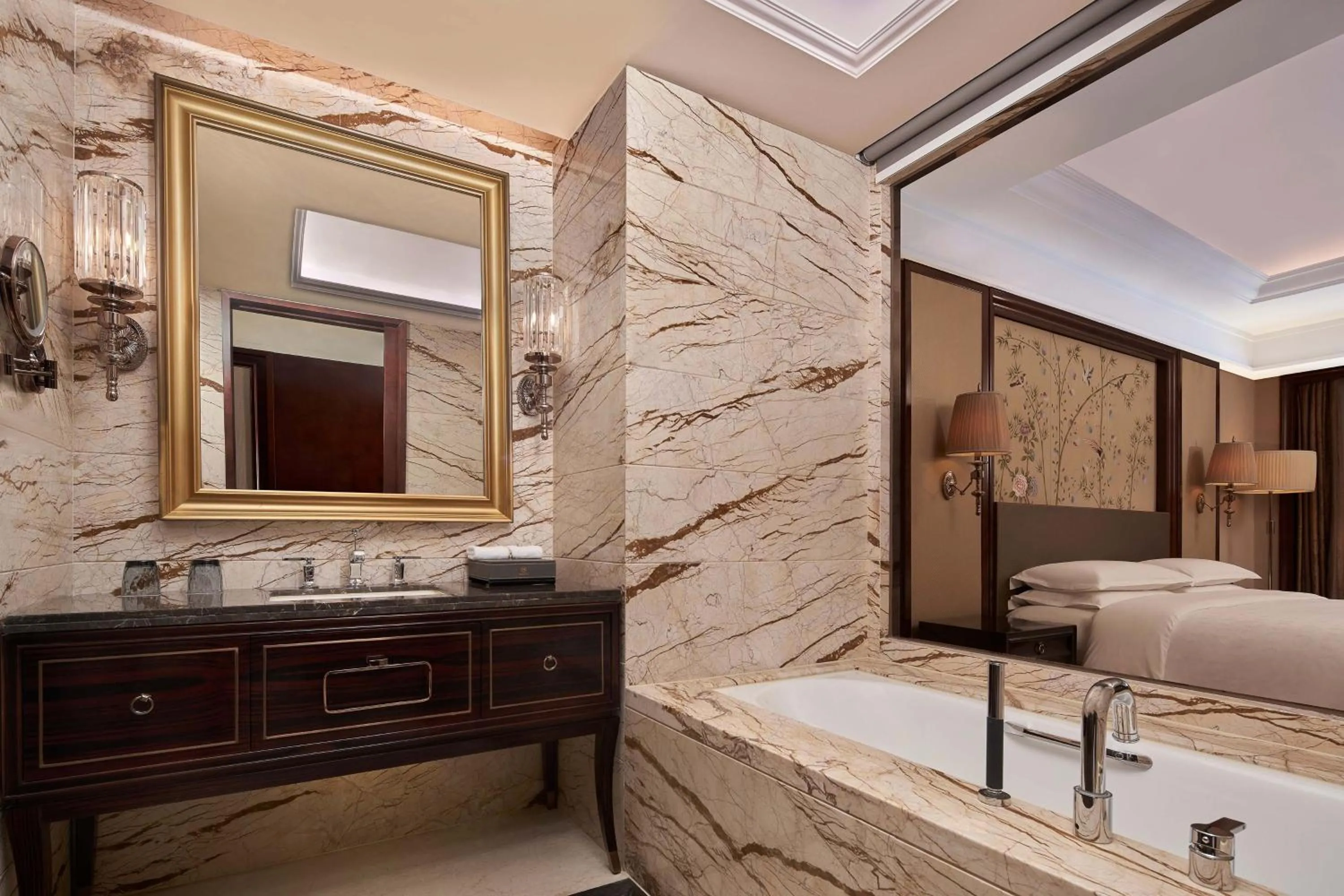 Bathroom in Sheraton Shantou Hotel