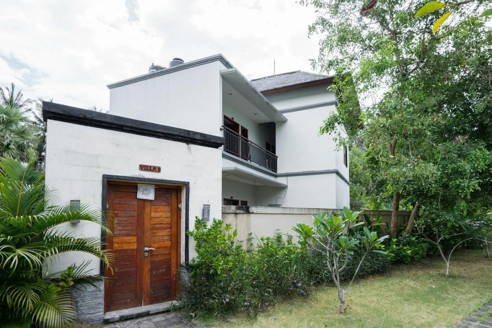 Property building in Ariana Beach Resort Amed Bali