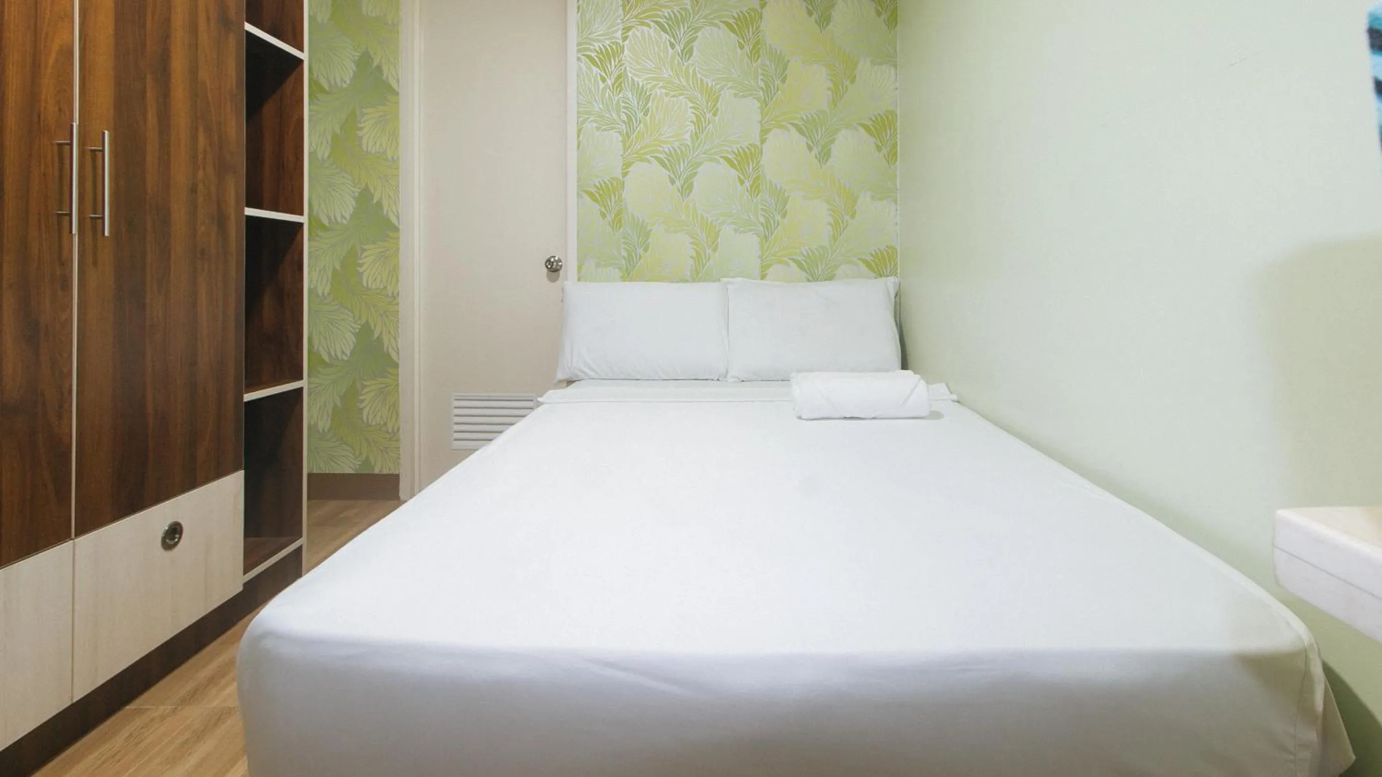 Photo of the whole room, Bed in Mahayahay Lodge and Restaurant