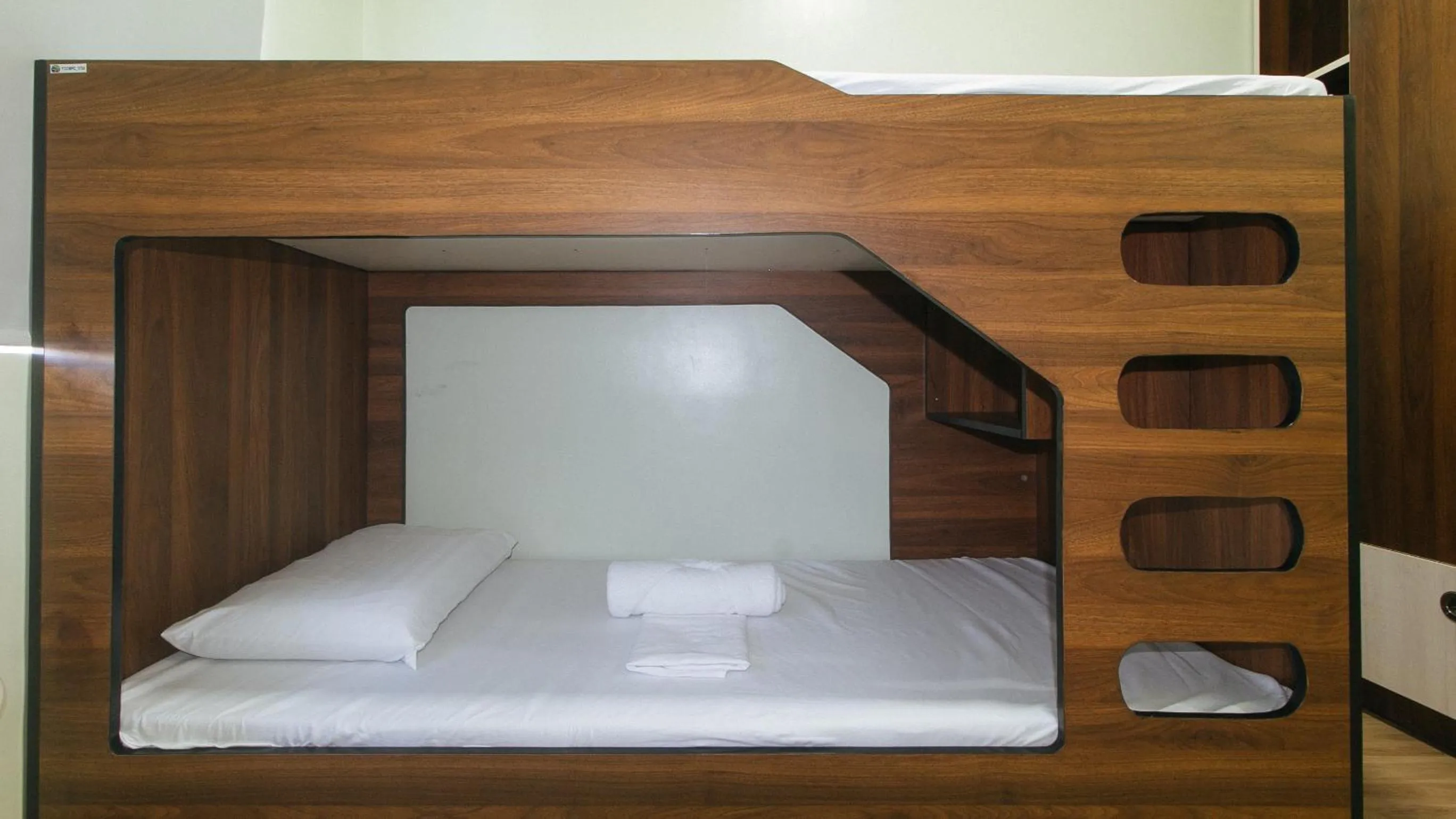 bunk bed, Bed in Mahayahay Lodge and Restaurant