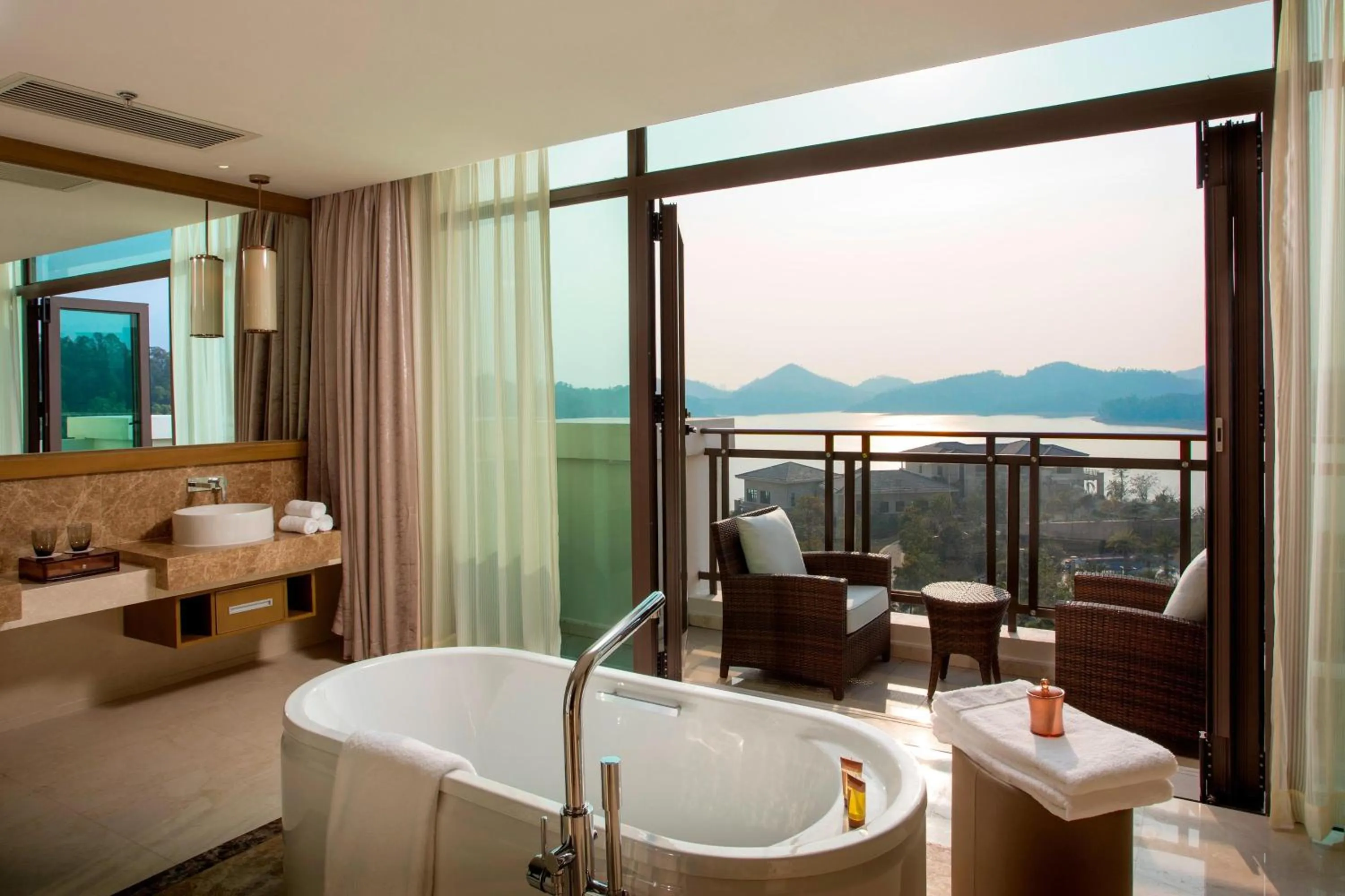 Bathroom in Sheraton Huizhou Bailuhu