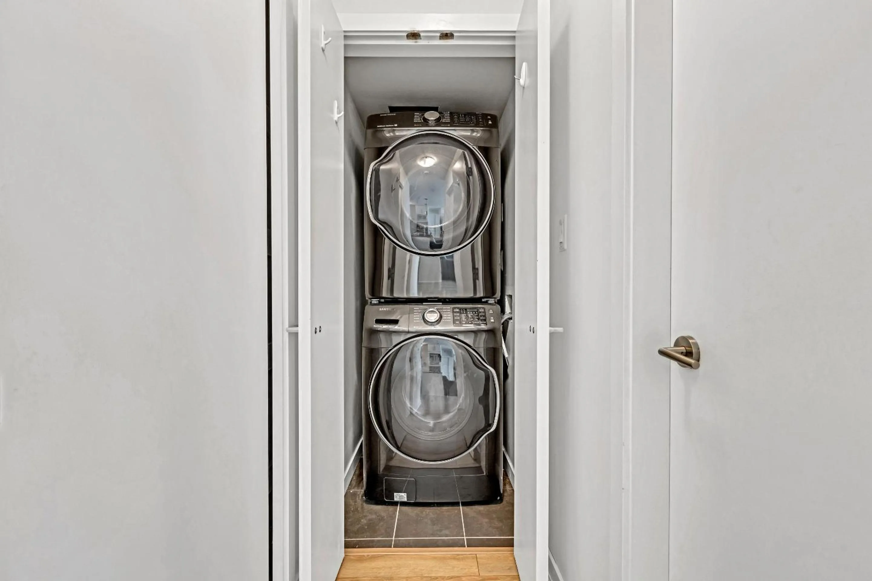 laundry in Gastown Downtown Apartment very central