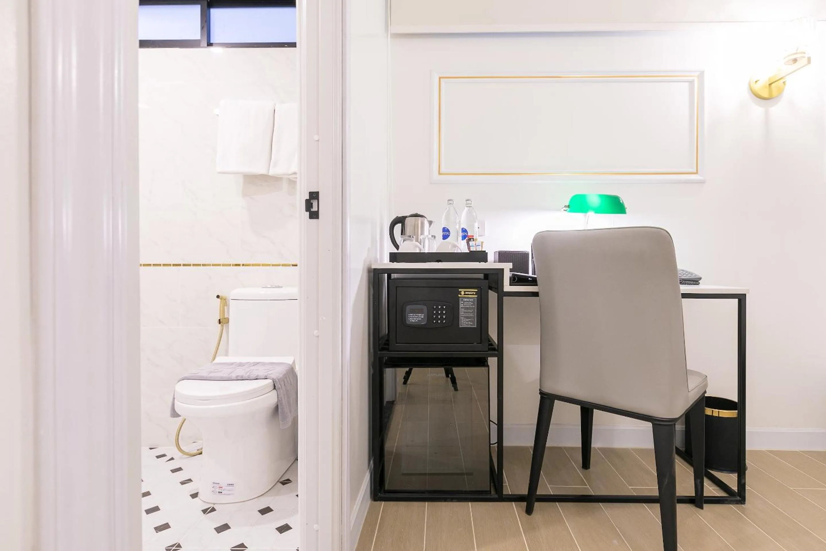 oven in Rose Apple Hotel