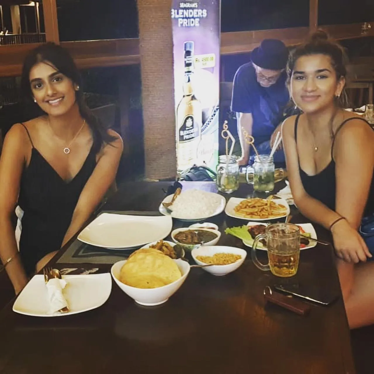 Nightclub / DJ in Sizzle Sports Club