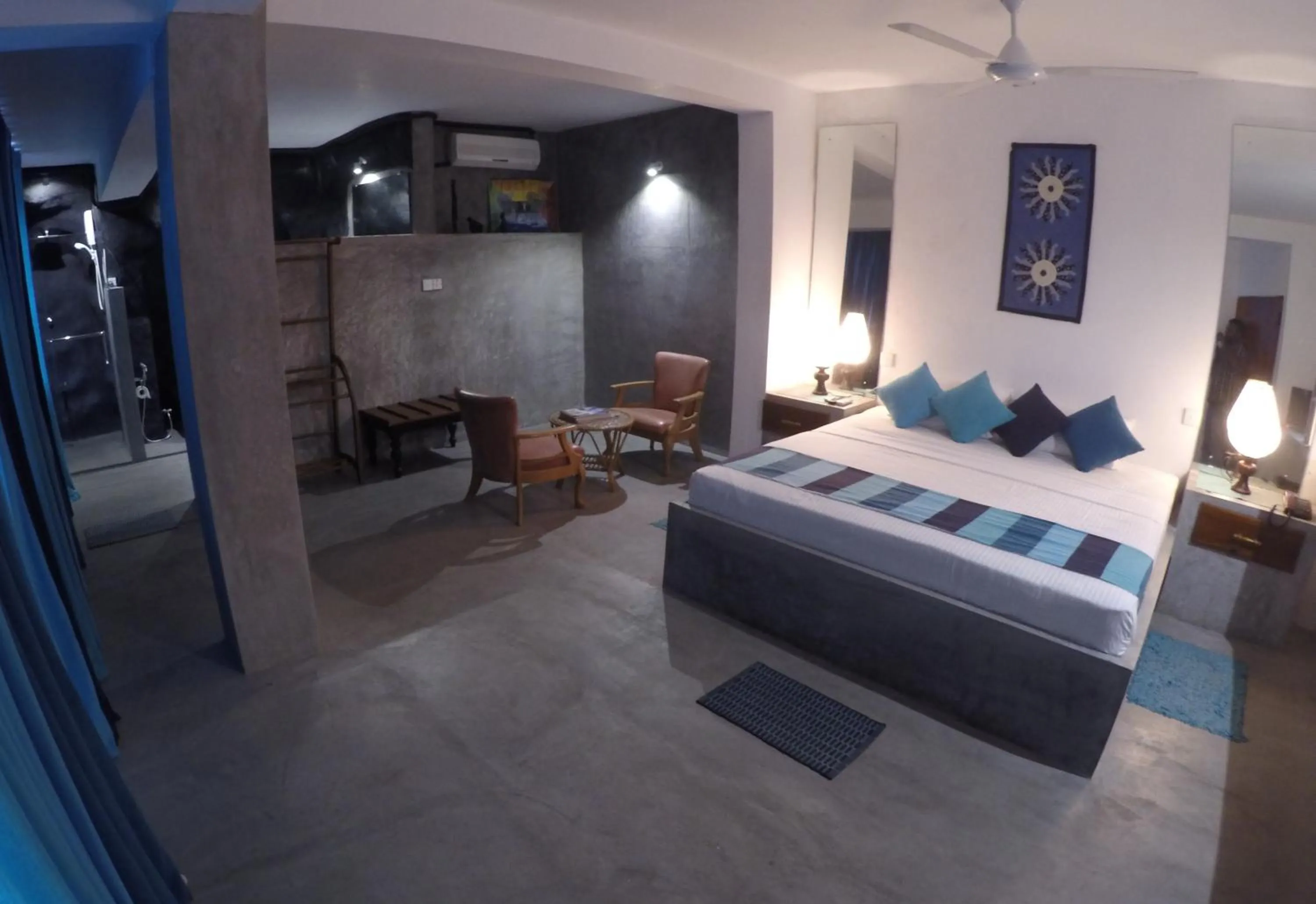 Photo of the whole room, Bed in Sizzle Sports Club