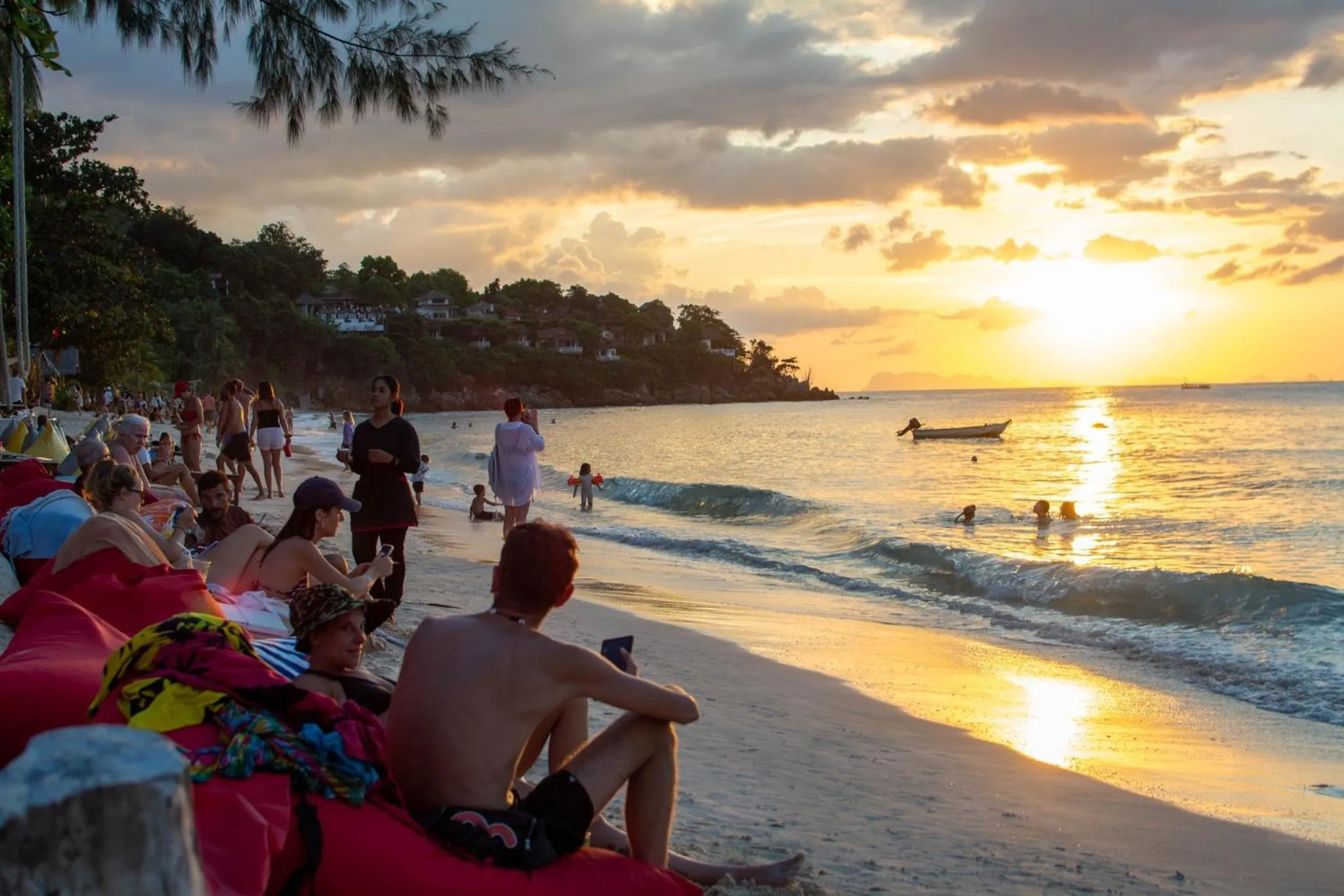 Restaurant/places to eat in Amara Beach Resort Koh Phangan