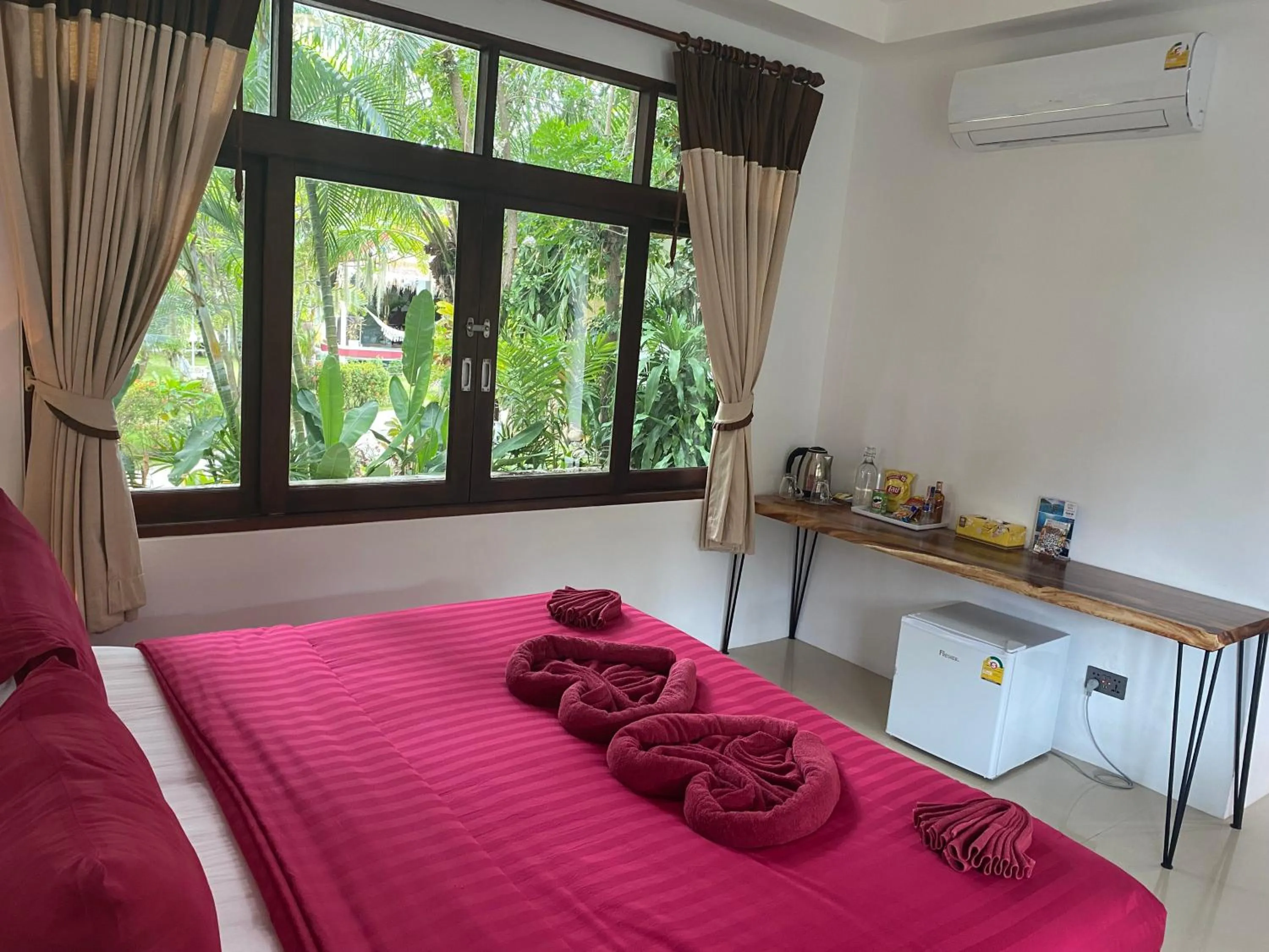 Bed in Amara Beach Resort Koh Phangan