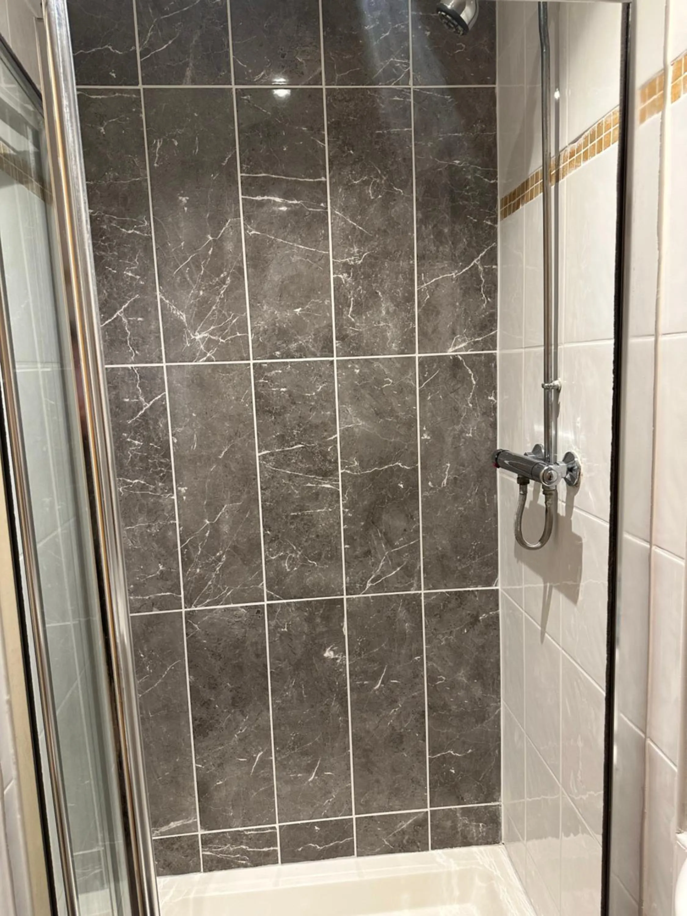 Shower in Berkeley Court Hotel
