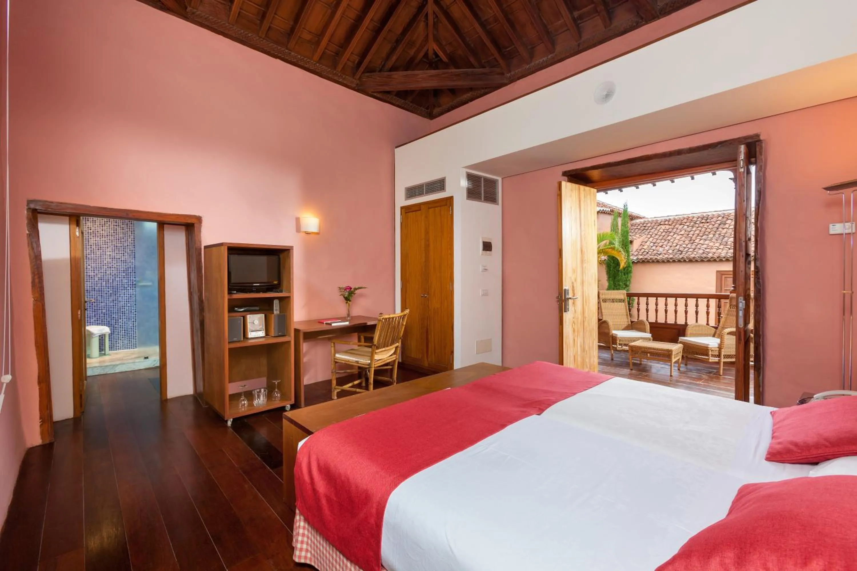 Bedroom, Bed in Hotel LIVVO La Quinta Roja