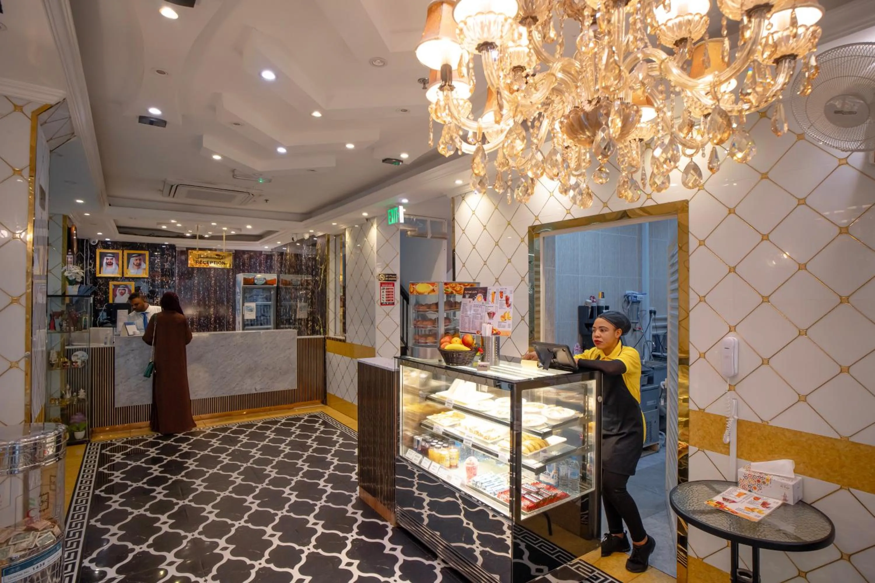 Coffee/tea facilities in AL KARNAK HOTEL - BRANCH