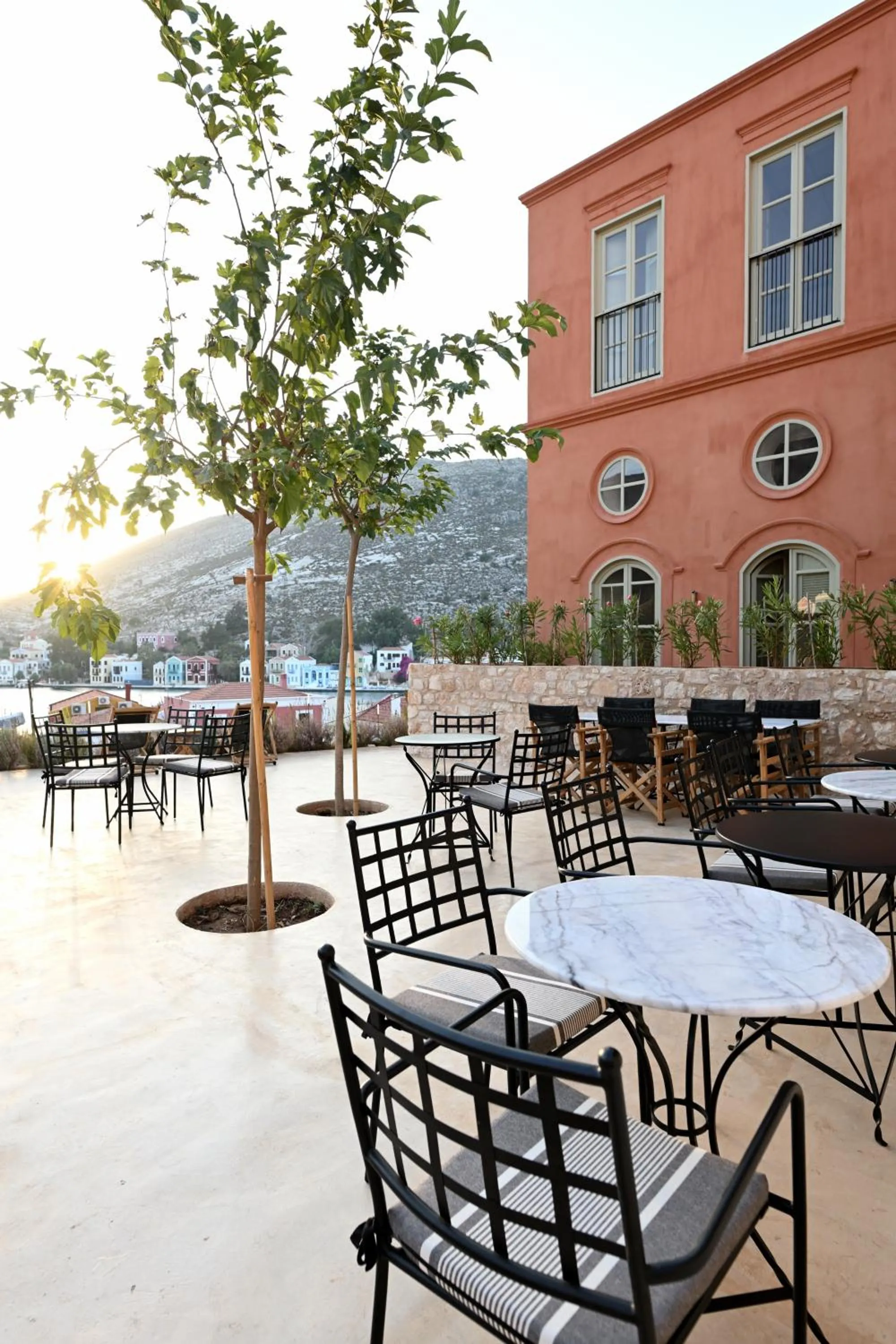Patio in Casa Mediterraneo Hotel