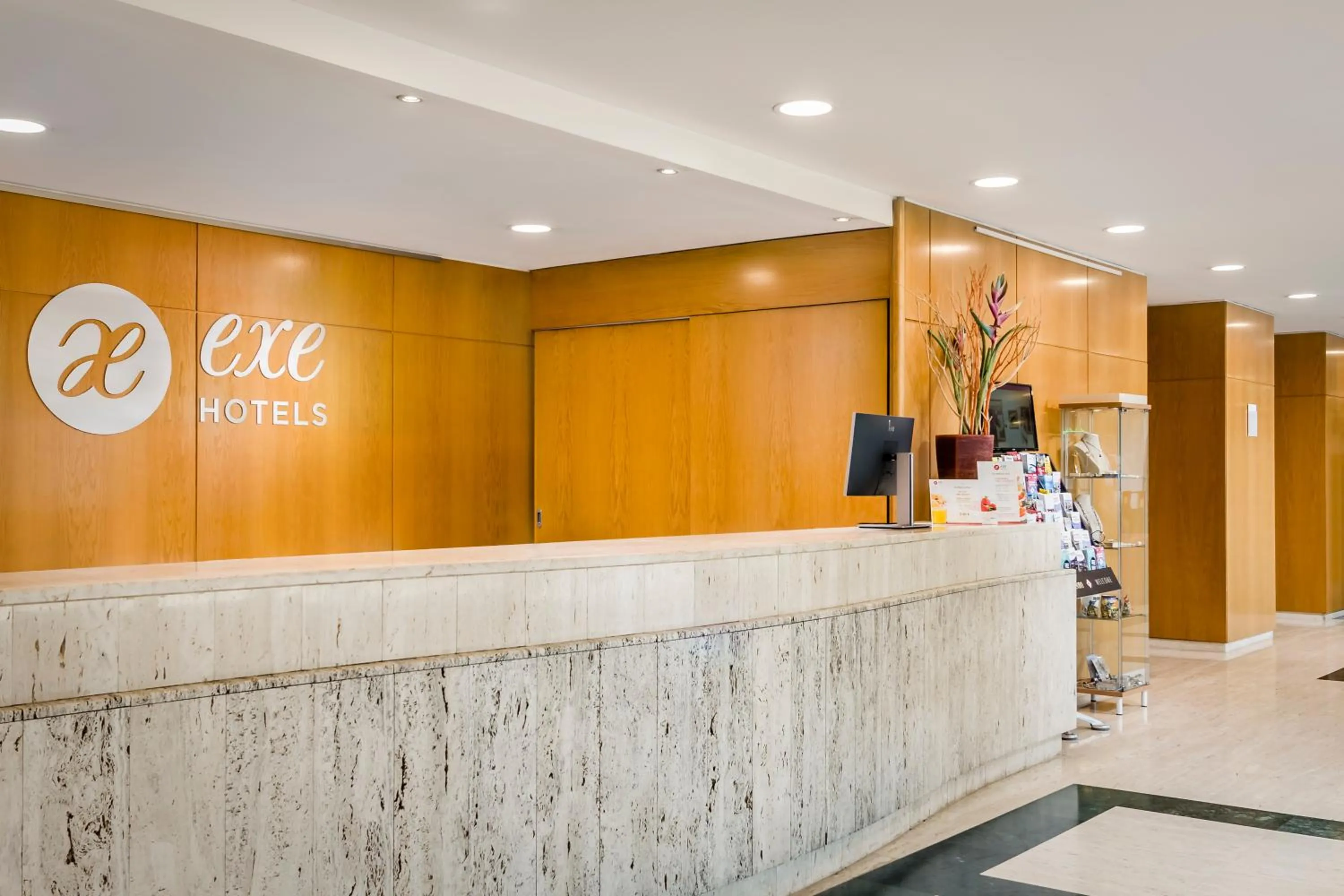 Property logo or sign in Exe Barbera Parc