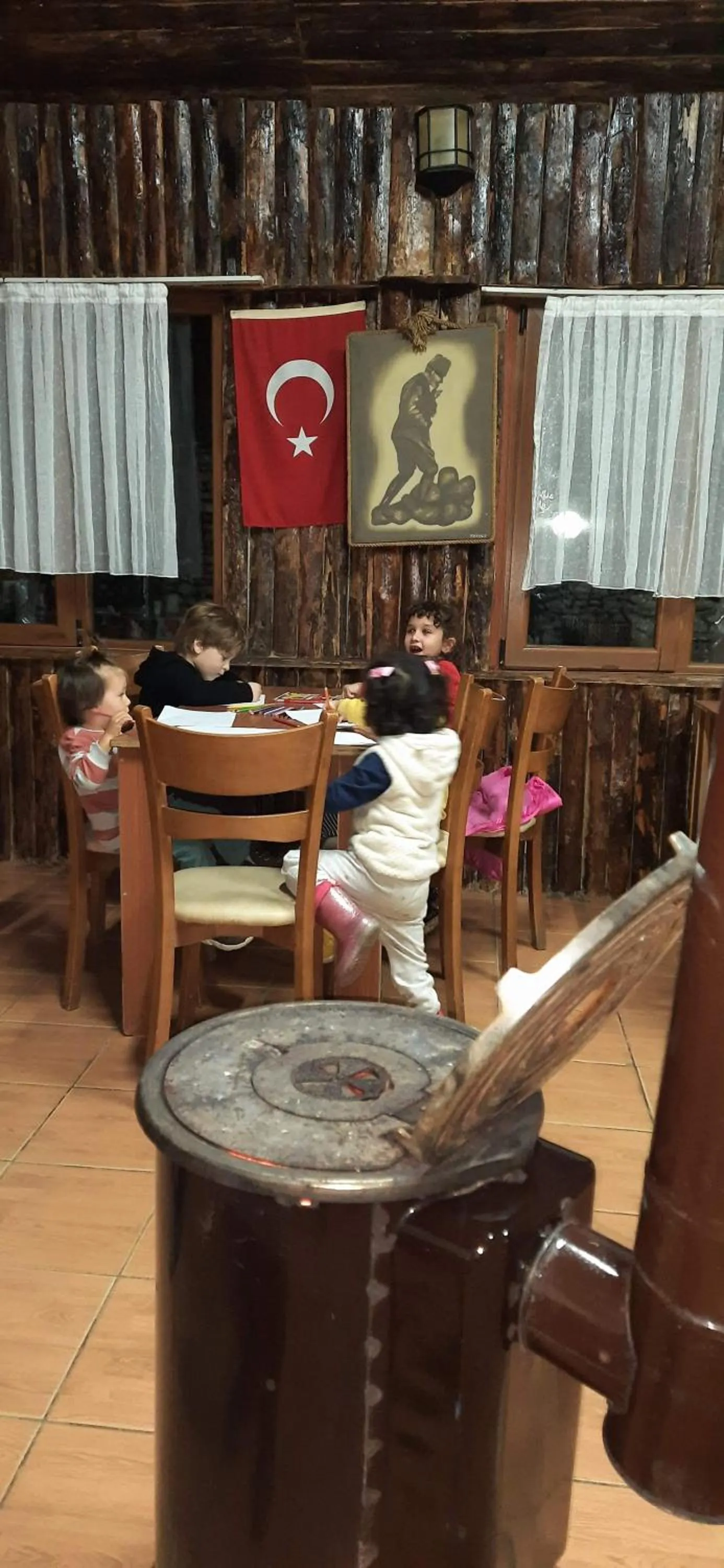 Dining area in Zeytindağı bungalow