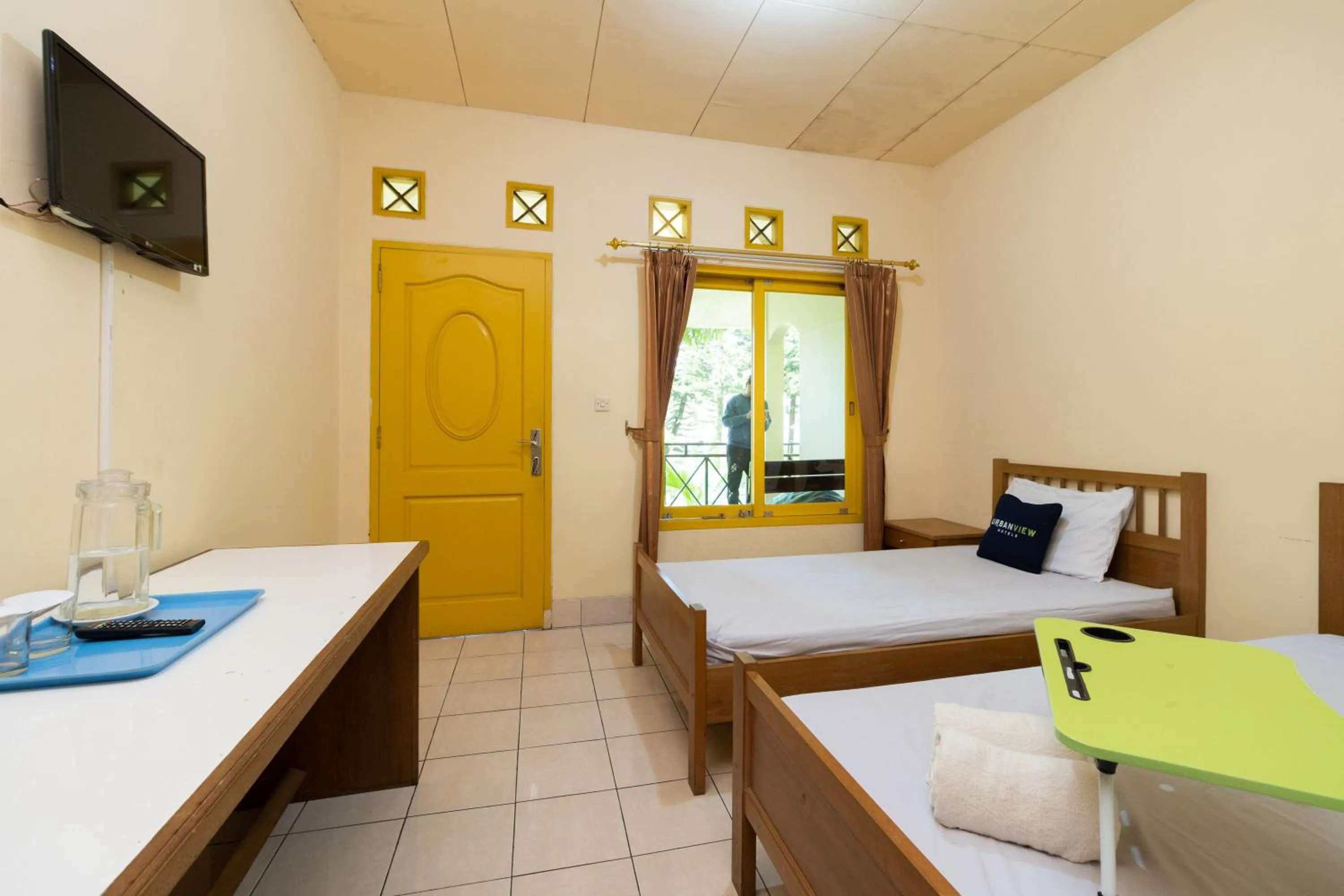 Bedroom, Bed in Urbanview Hotel Griya Astoeti 2 Cisarua Puncak