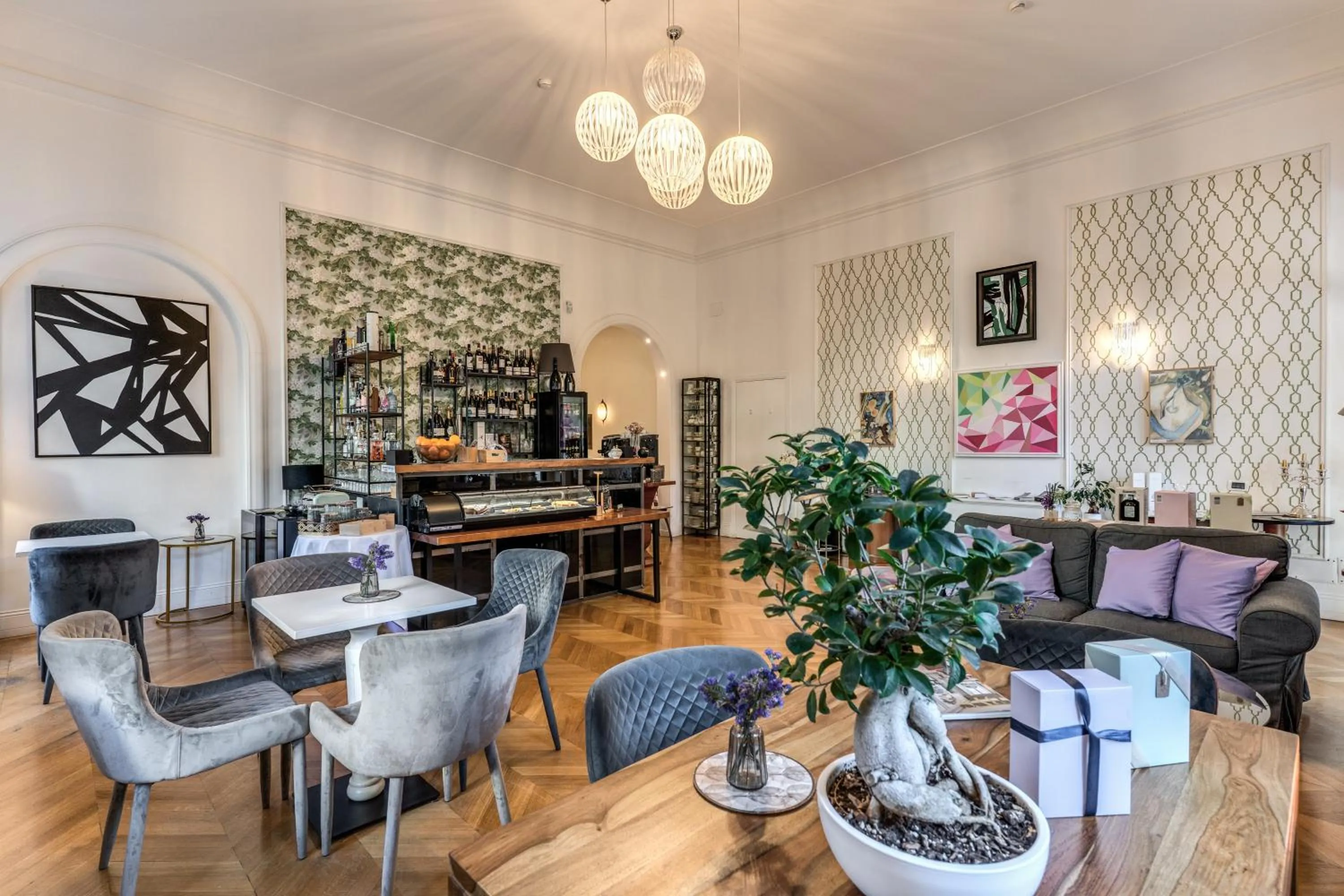 Mangili Garden Hotel