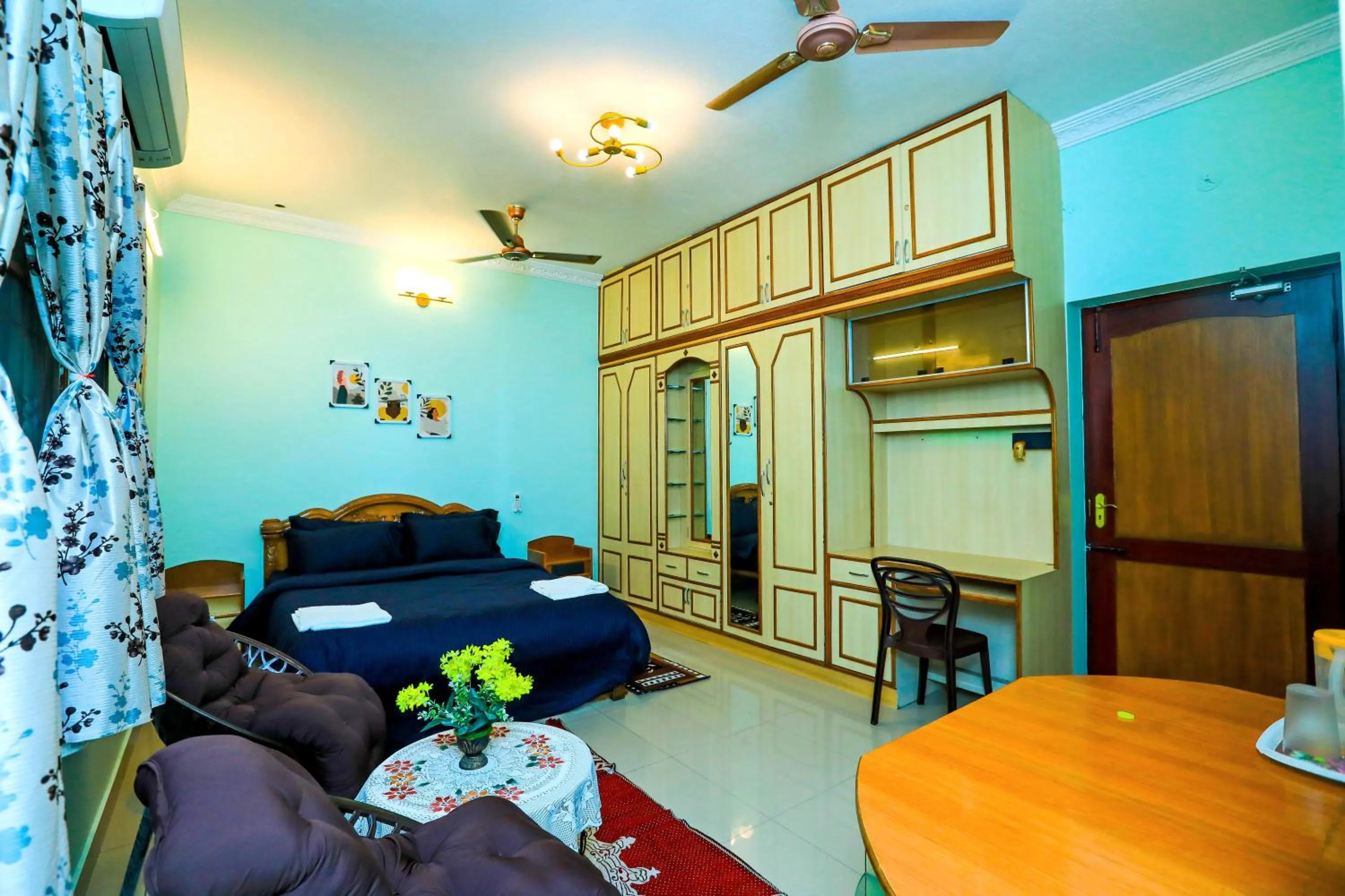 Photo of the whole room in Bay Homes 2BHK WT Bathtub Near Rock Beach