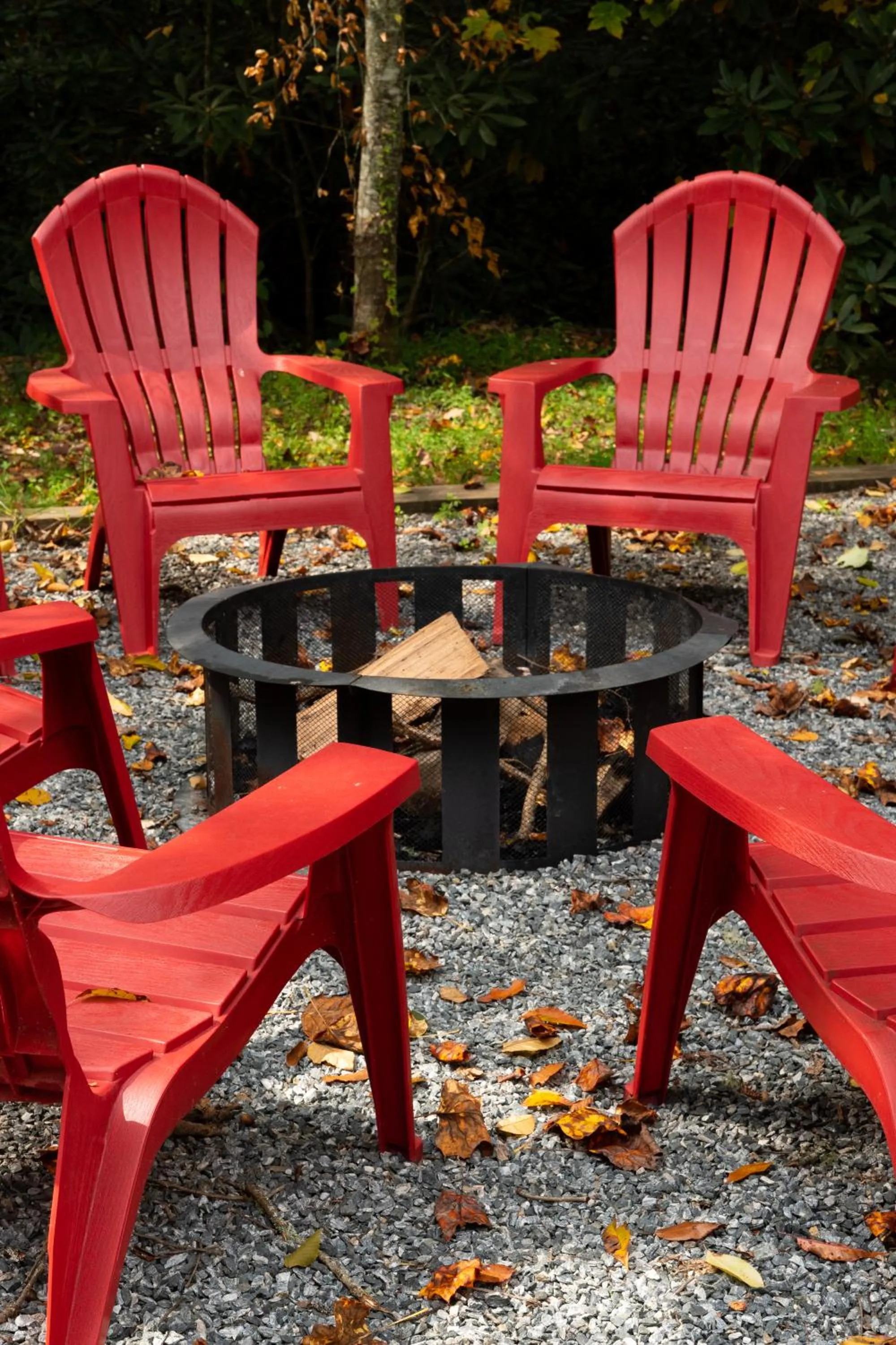 Seating area in Foggy Bottom Cabins