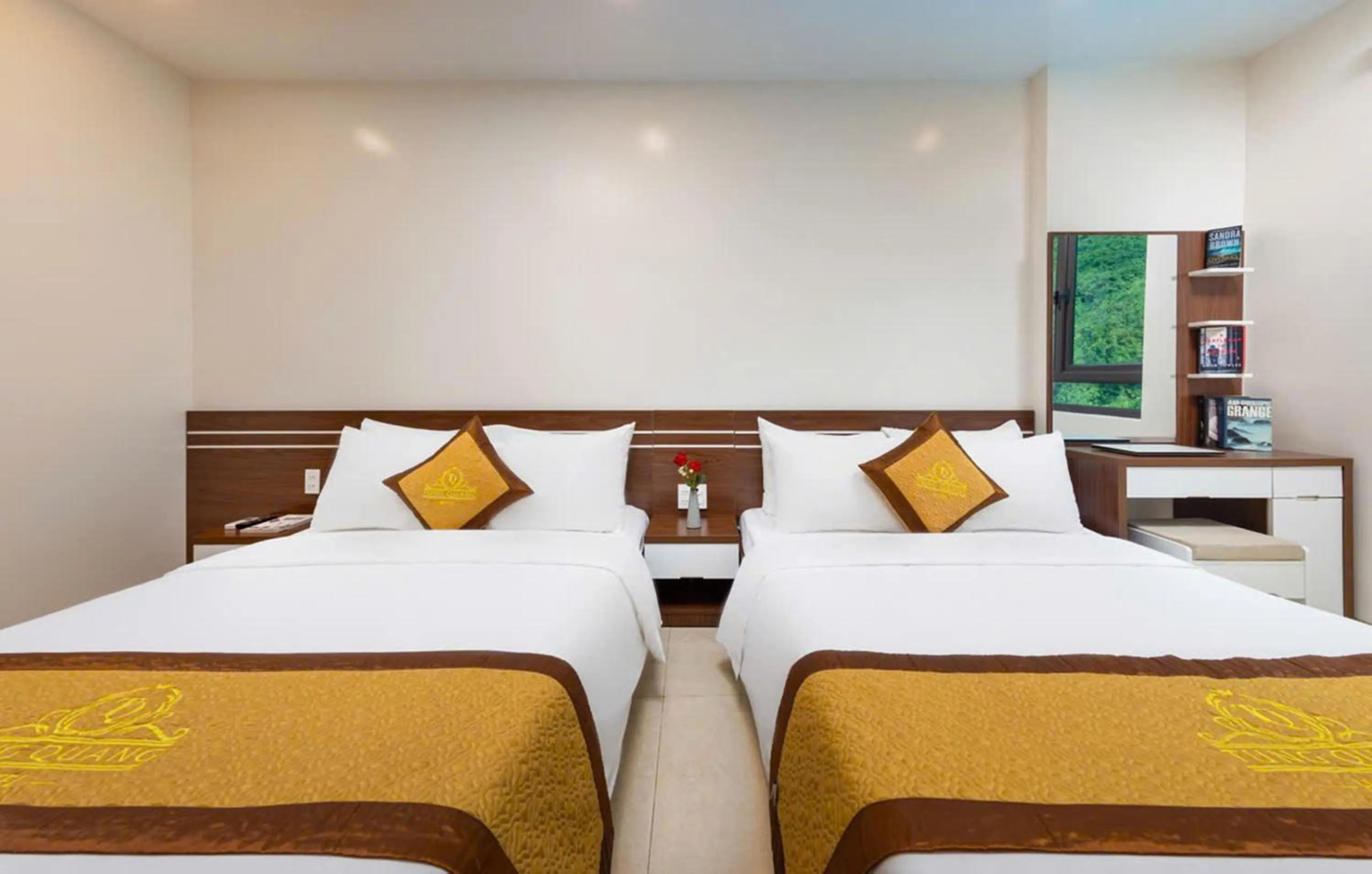Bed in Tung Quang Hotel