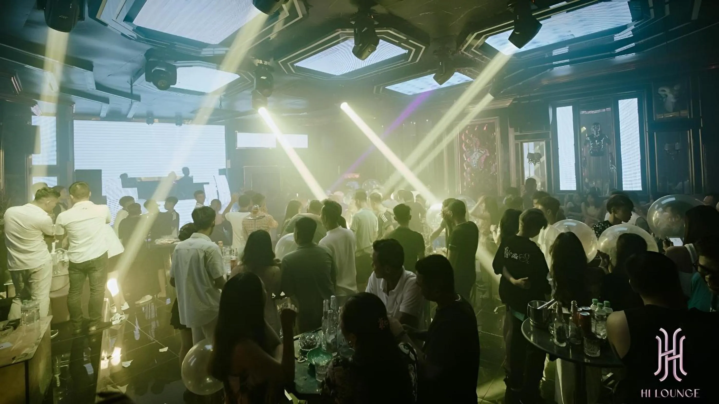 People in Tung Quang Hotel