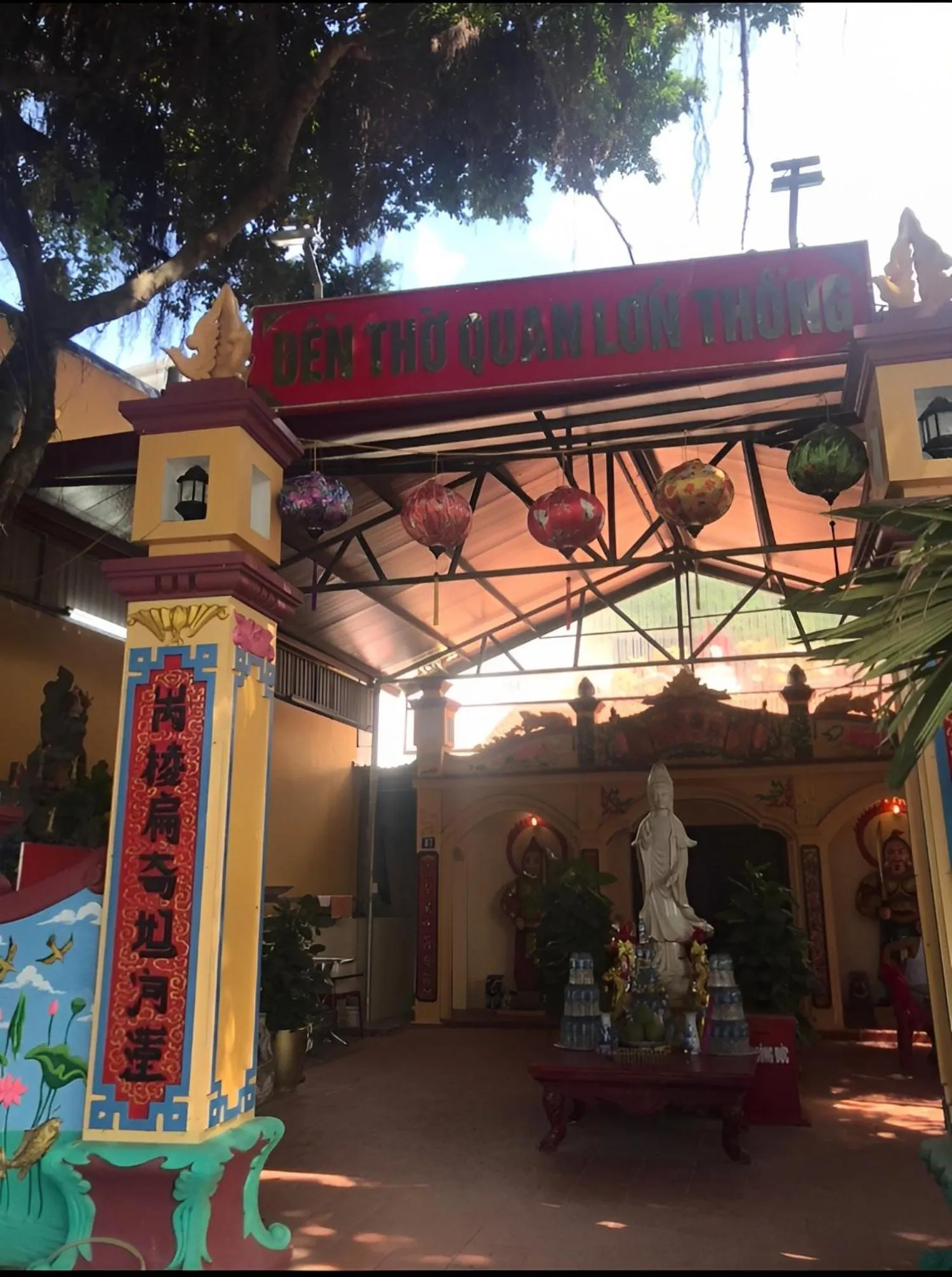 Nearby landmark in Tung Quang Hotel