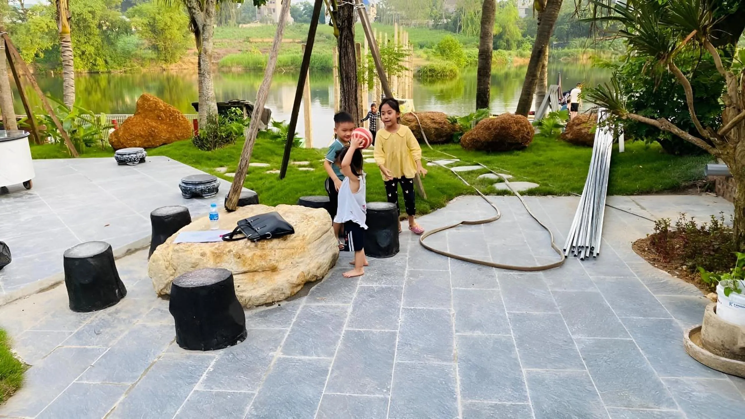 Day in Tung Quang Hotel