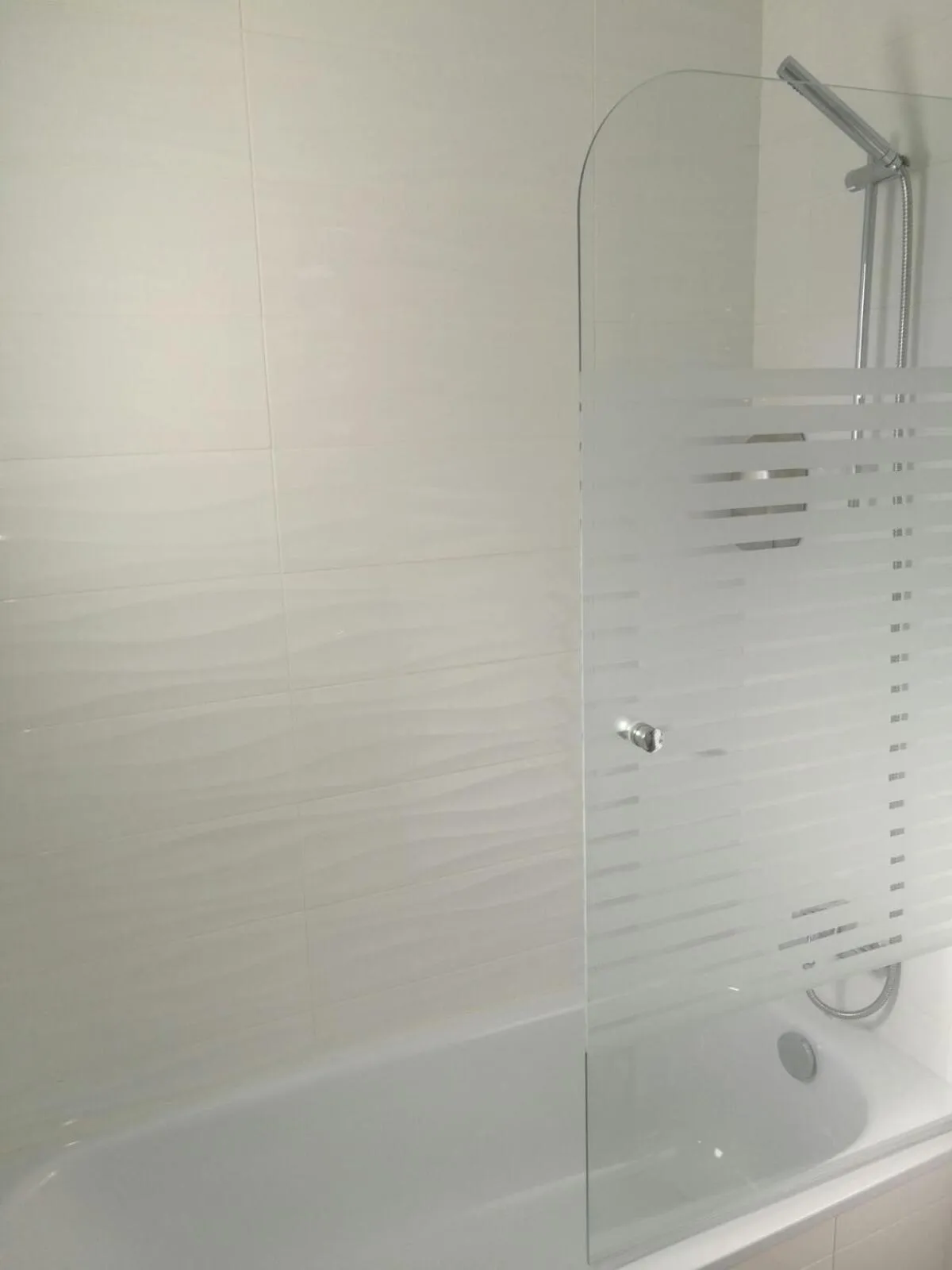 Shower in Hotel Alguer Camp Nou