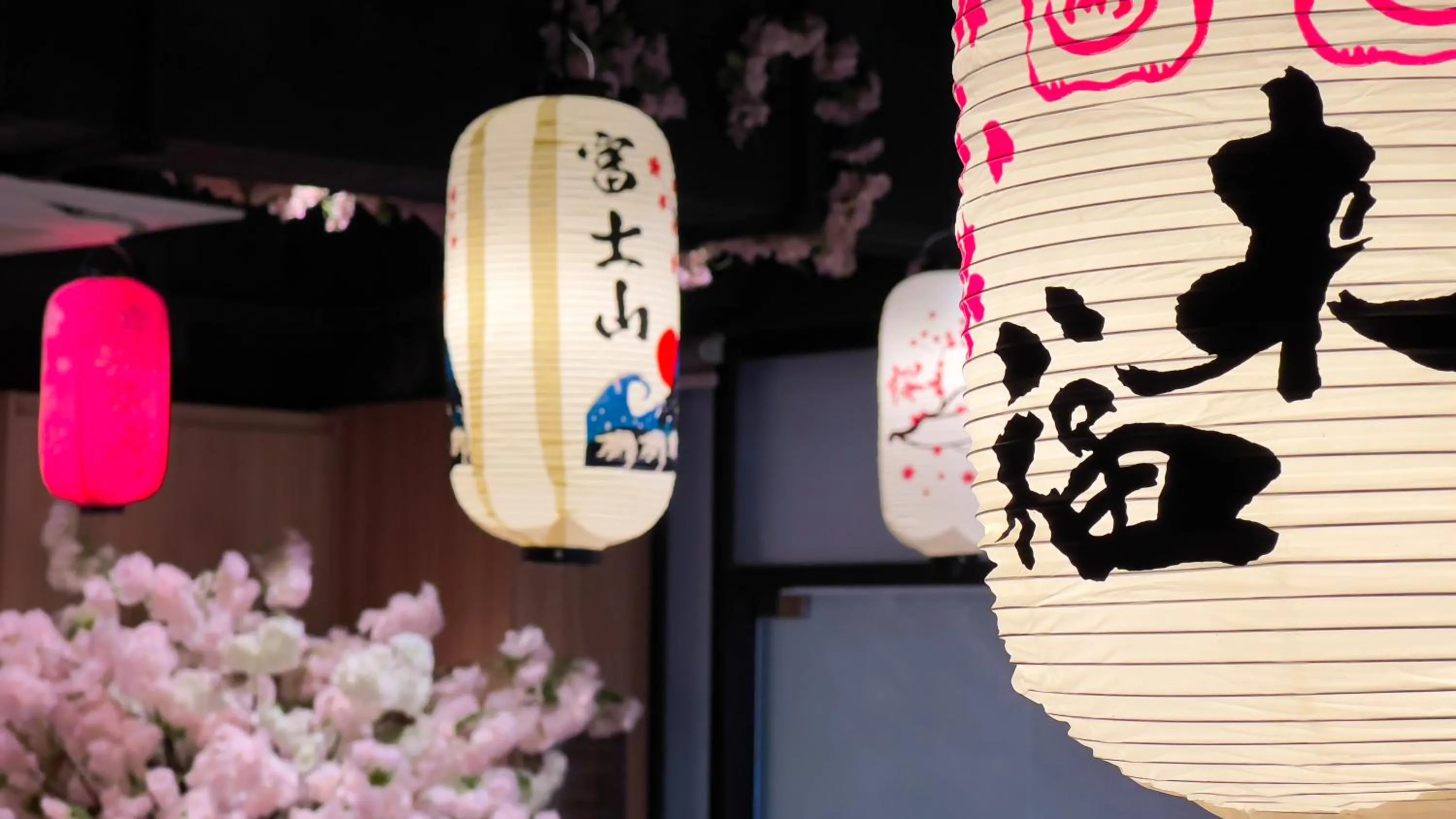 Lounge or bar in The Yanné, Onsen Hotel
