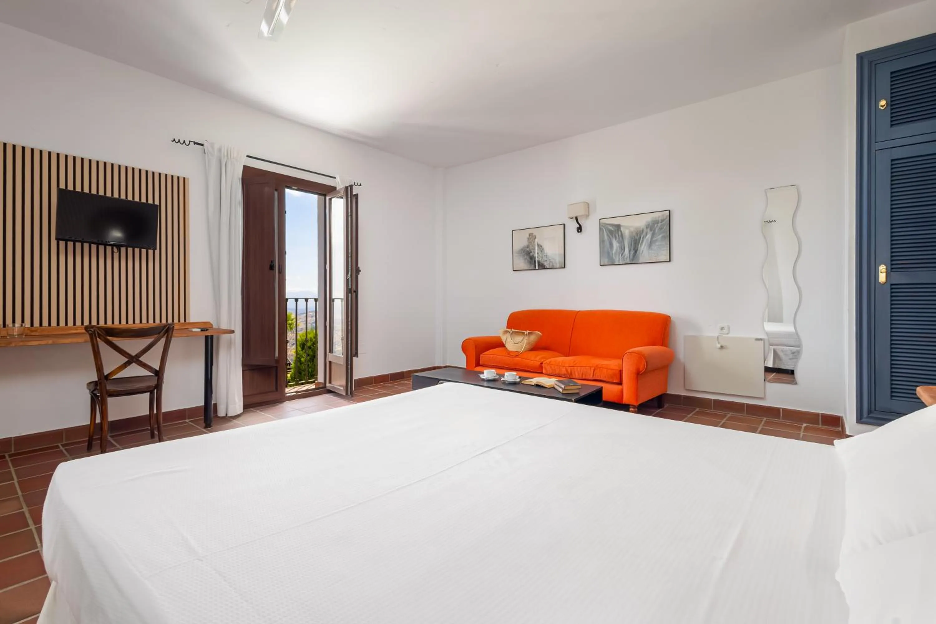 Bed in Cerro de Hijar