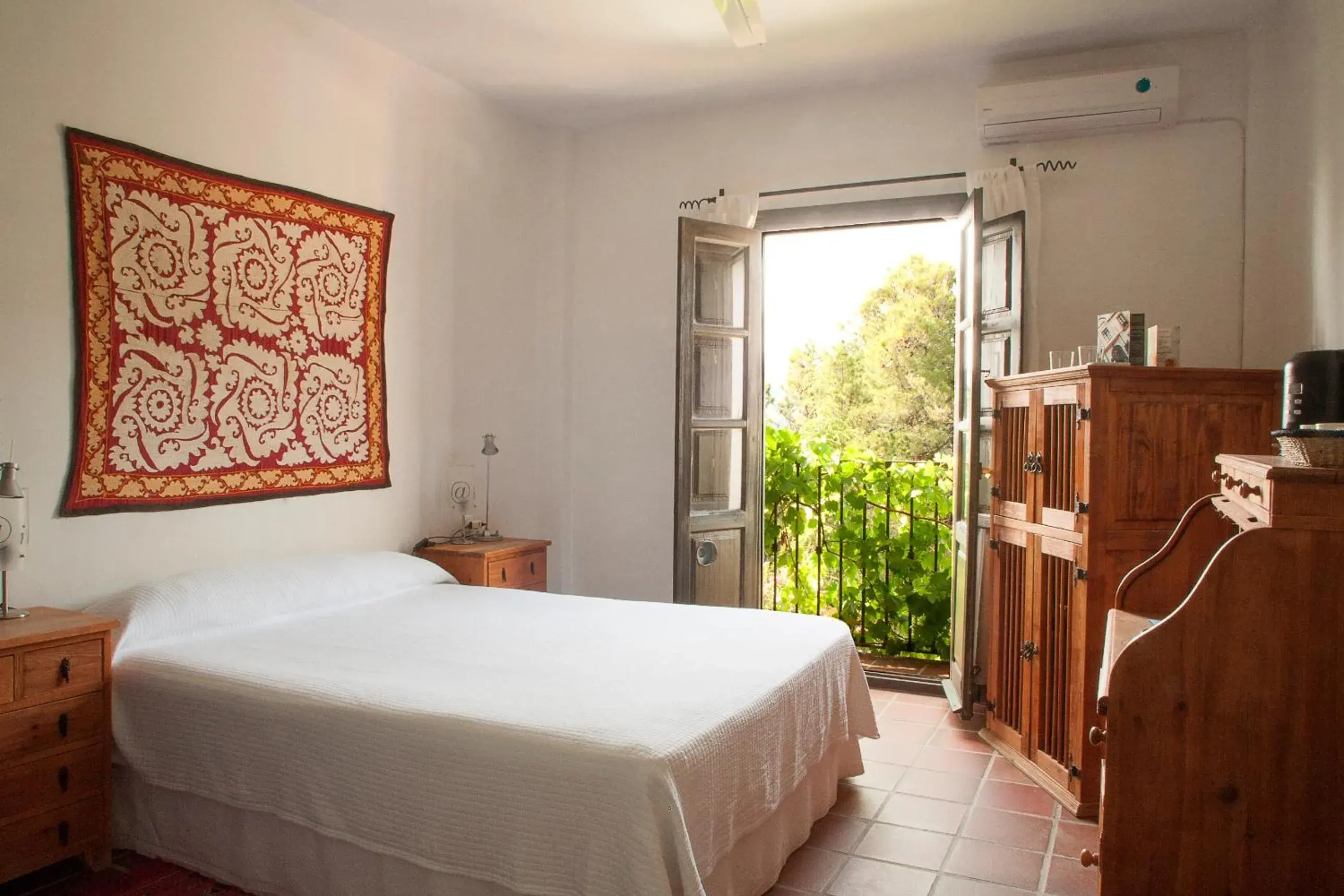 Double or Twin Room - single occupancy in Cerro de Hijar Double or Twin Room - single occupancy in Cerro de Hijar