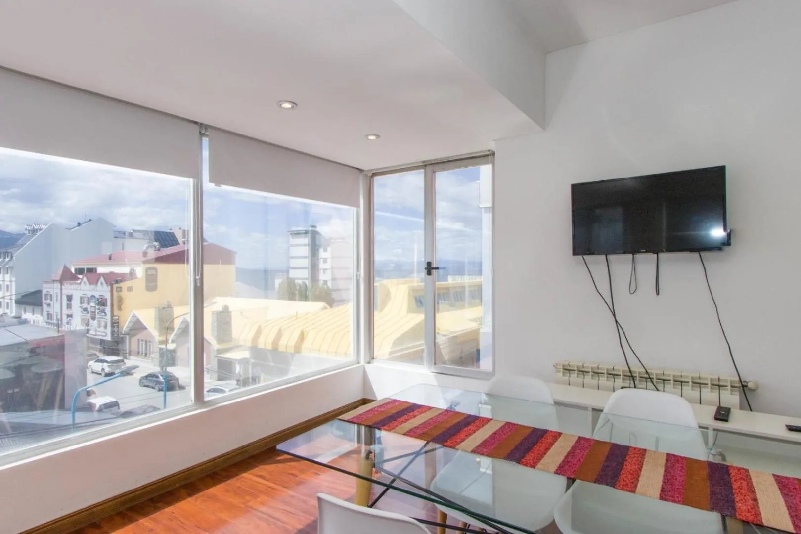 Dining area in Tower Apartamentos