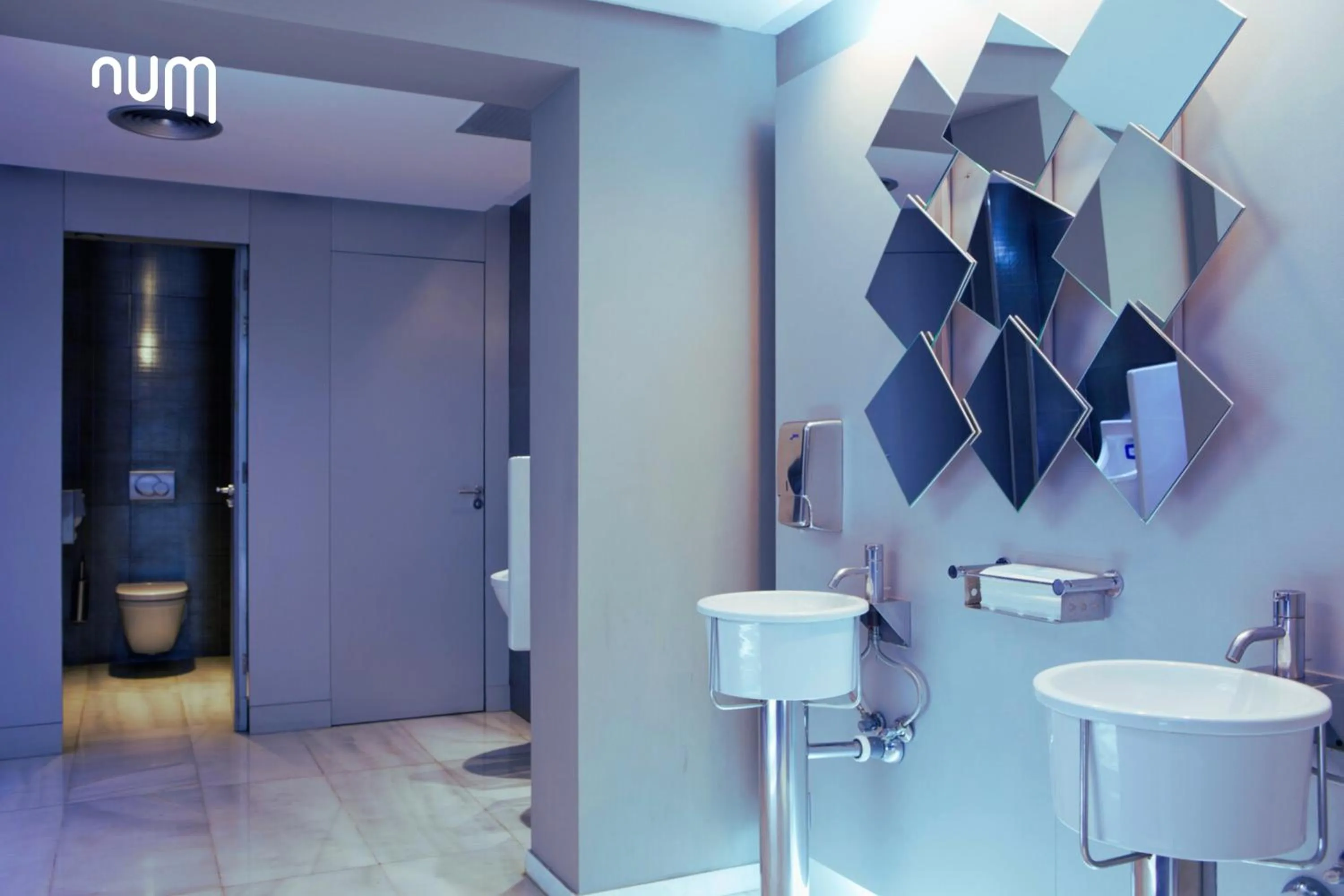 Public Bath in Regente Aragón Gastronómico