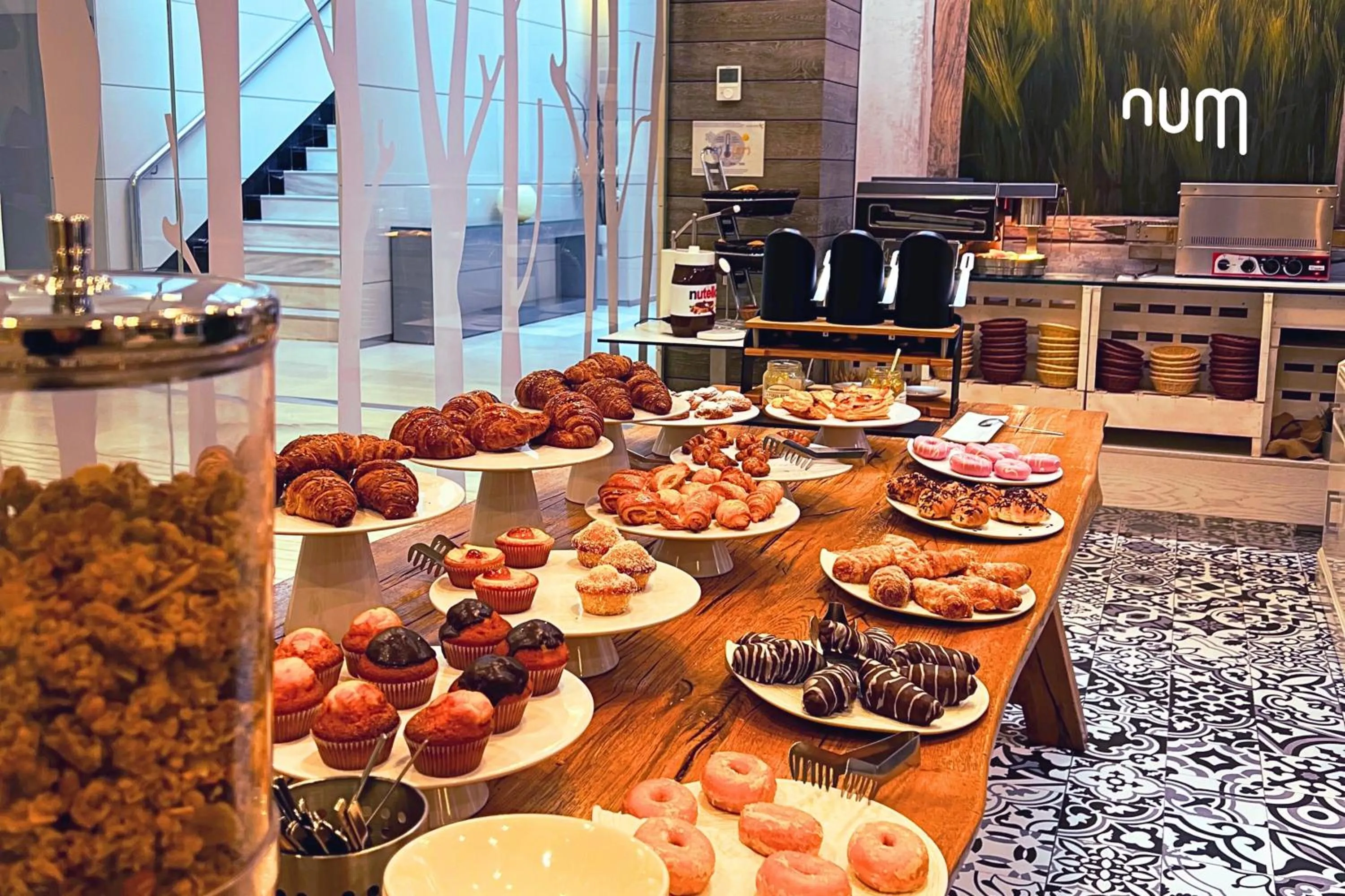 Buffet breakfast in Regente Aragón Gastronómico