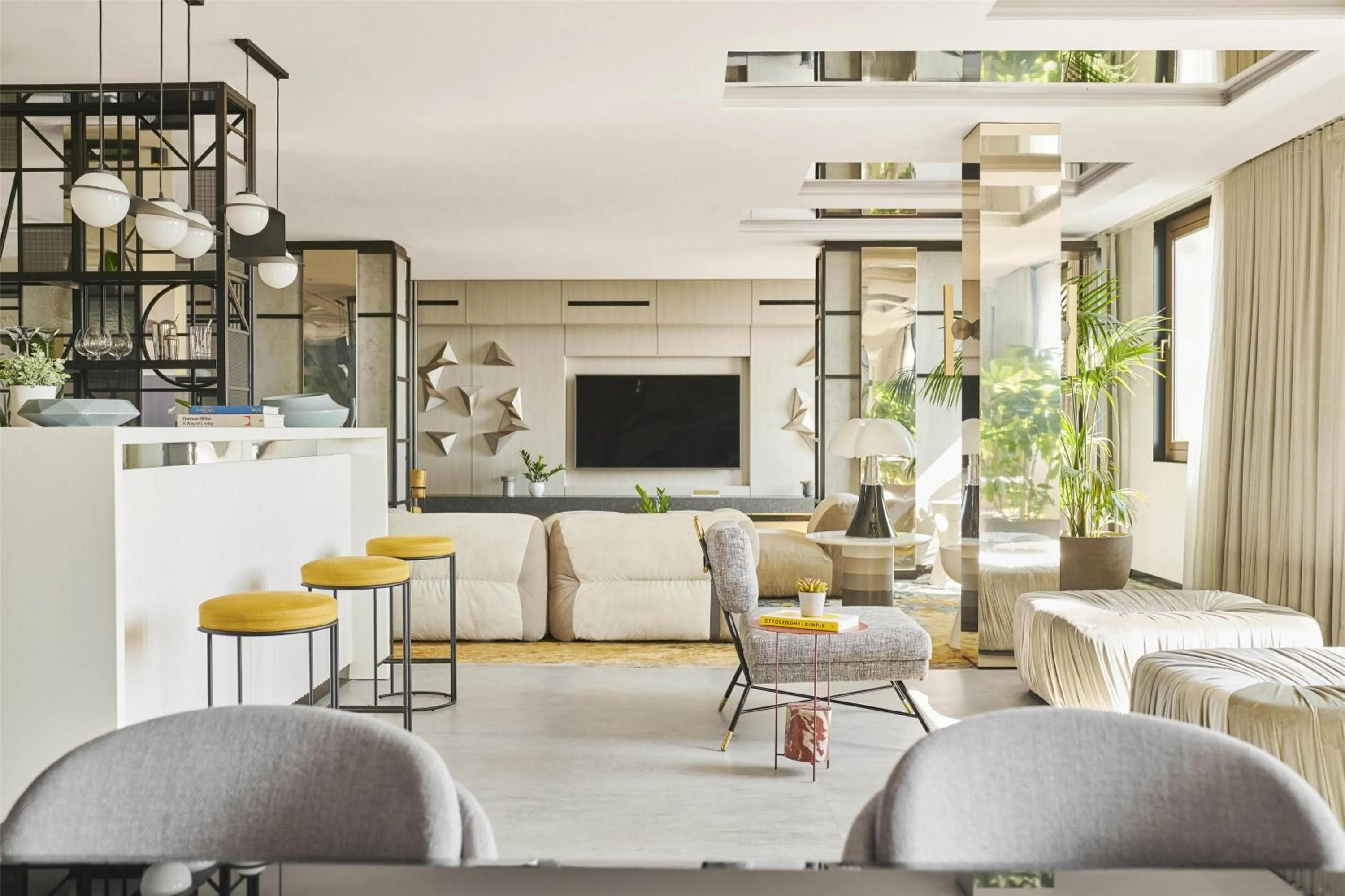 Photo of the whole room in Grand Hyatt Barcelona