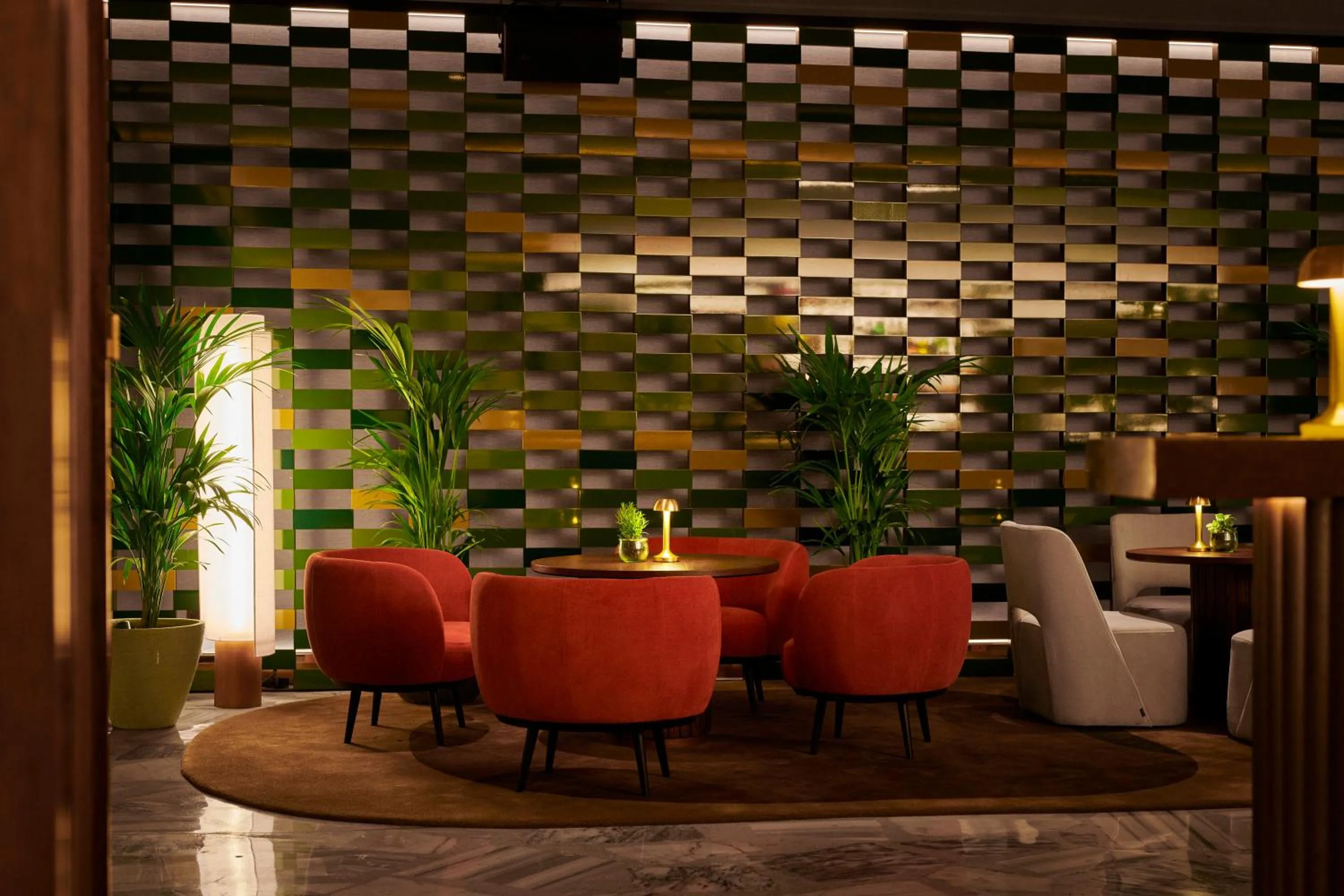 Restaurant/places to eat in Grand Hyatt Barcelona