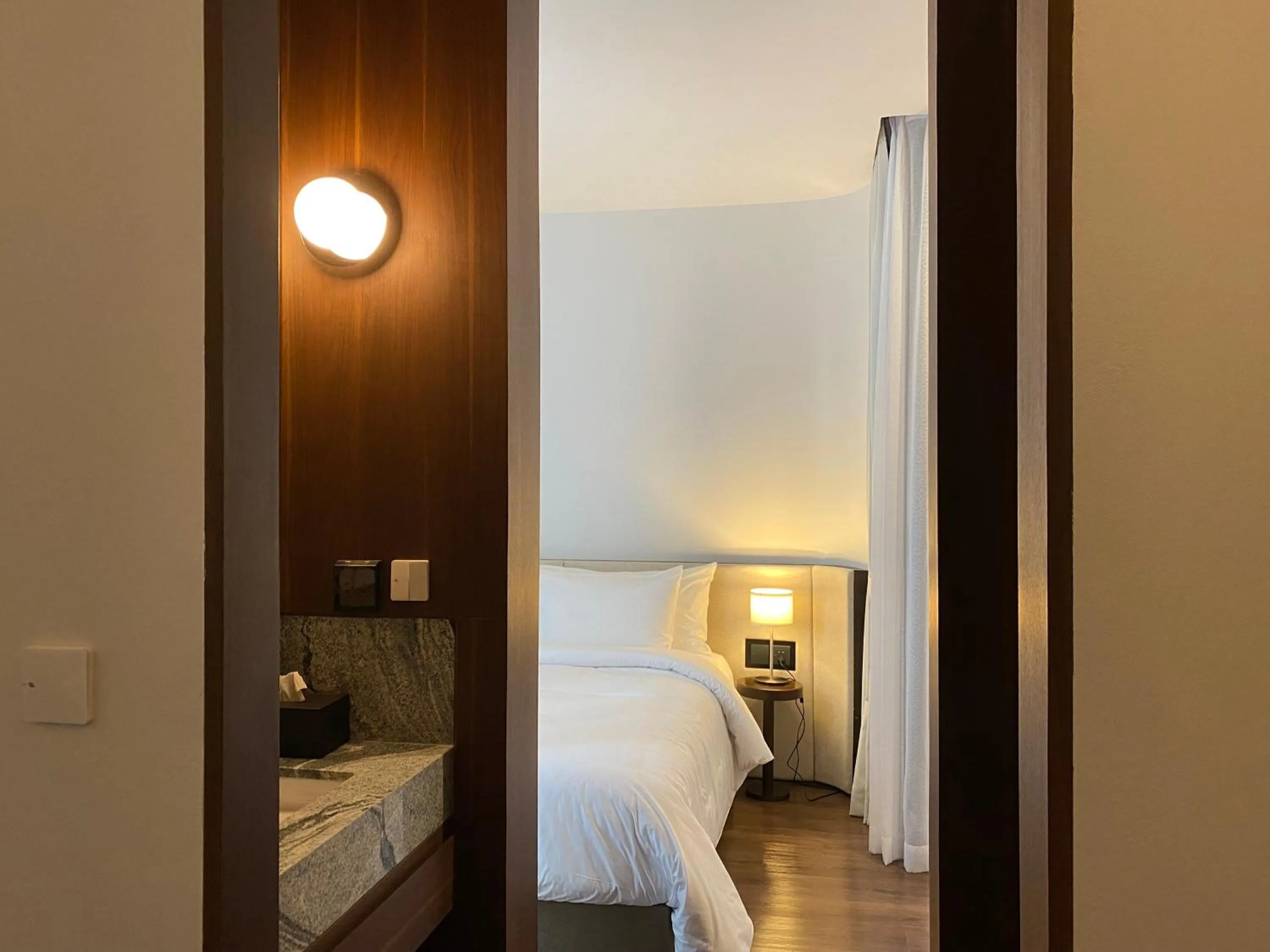 Bedroom, Bed in The Sayla hotel(Baan Sayla)