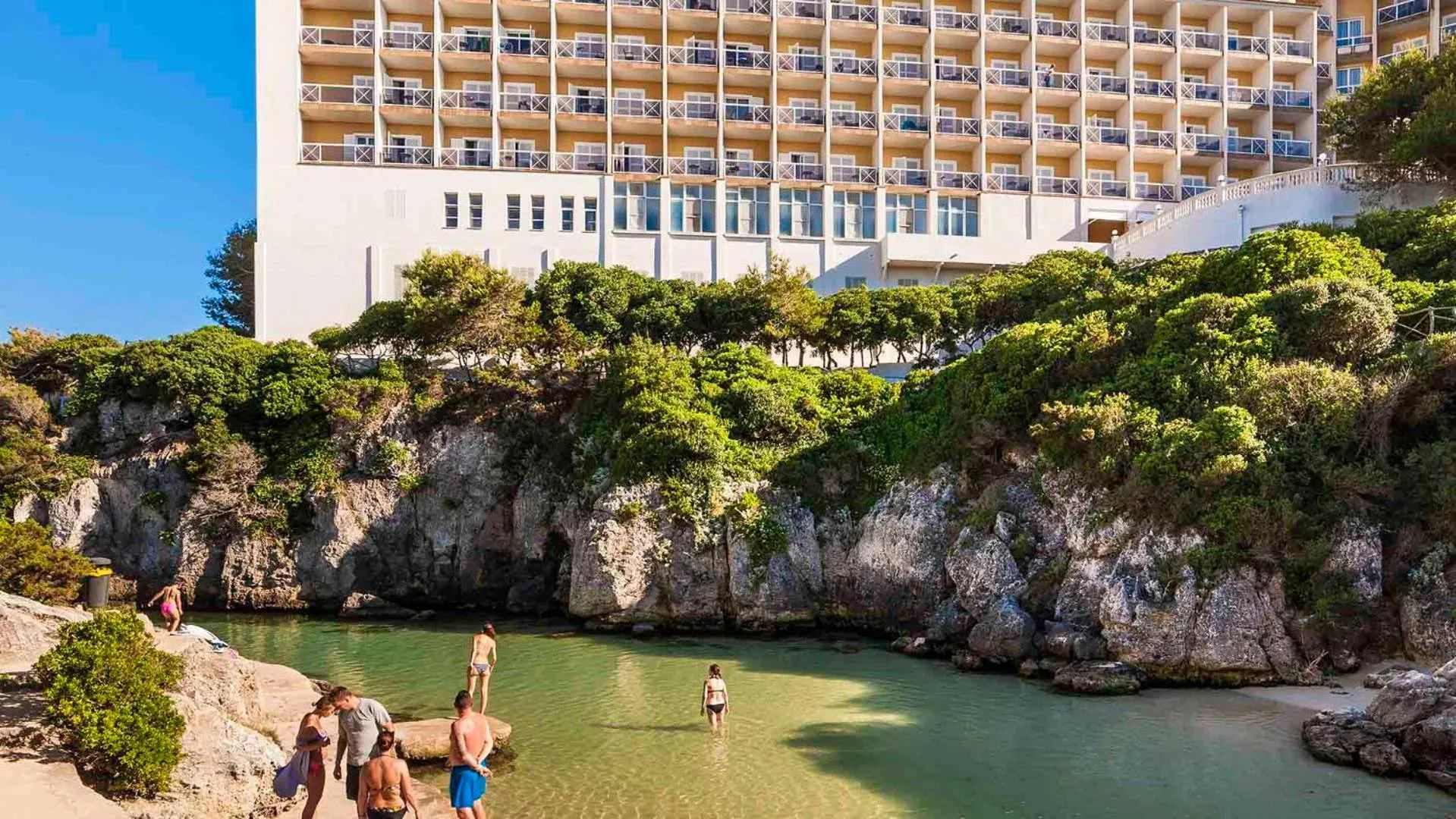 Beach in Globales Almirante Farragut