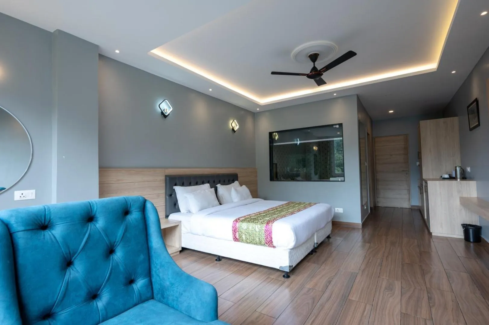 Photo of the whole room in Avianna Gangtok Resort & Spa